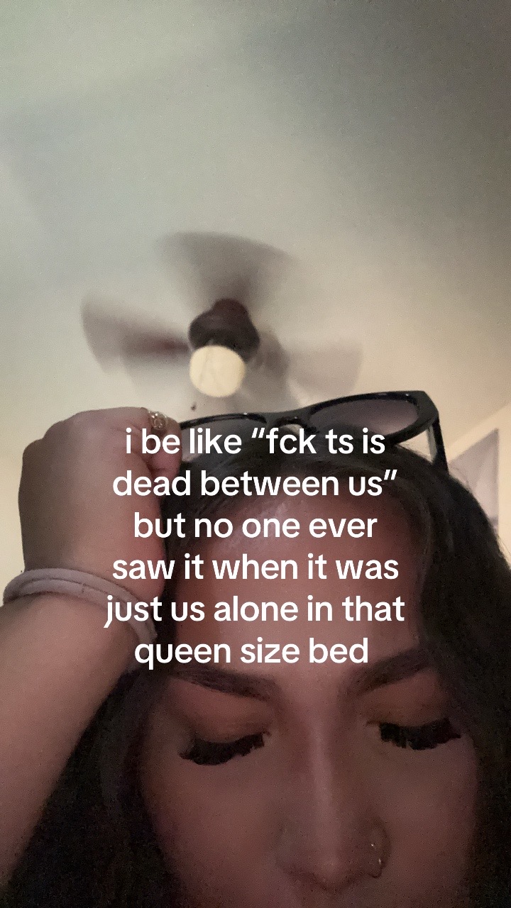 @cutelizzybee