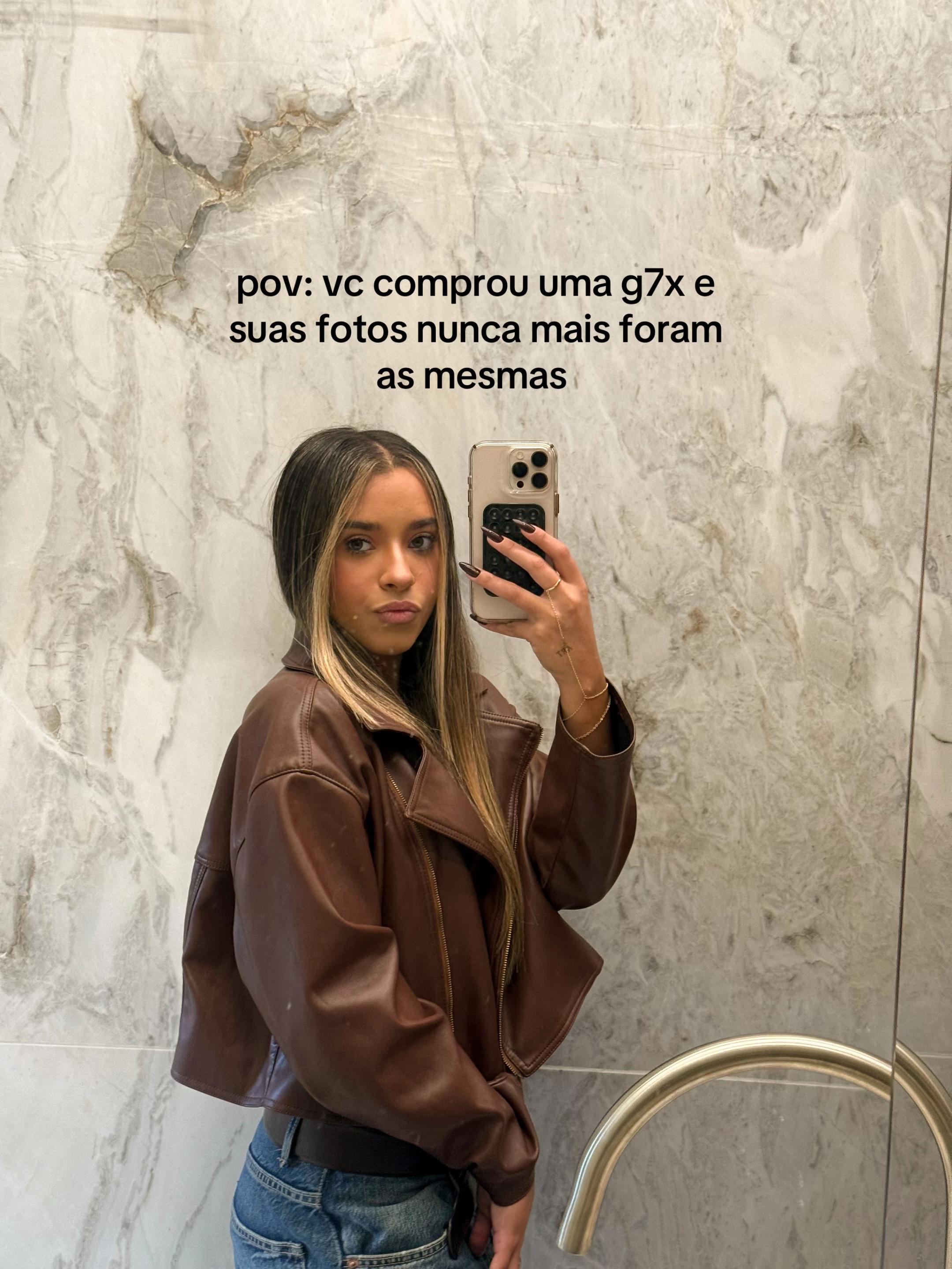 @bellaabrasill