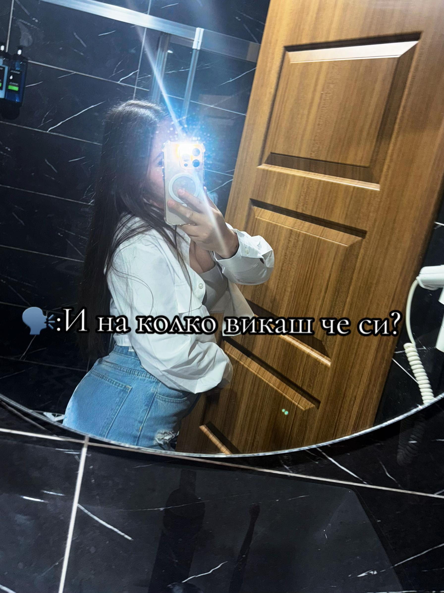 @_petrowaax_