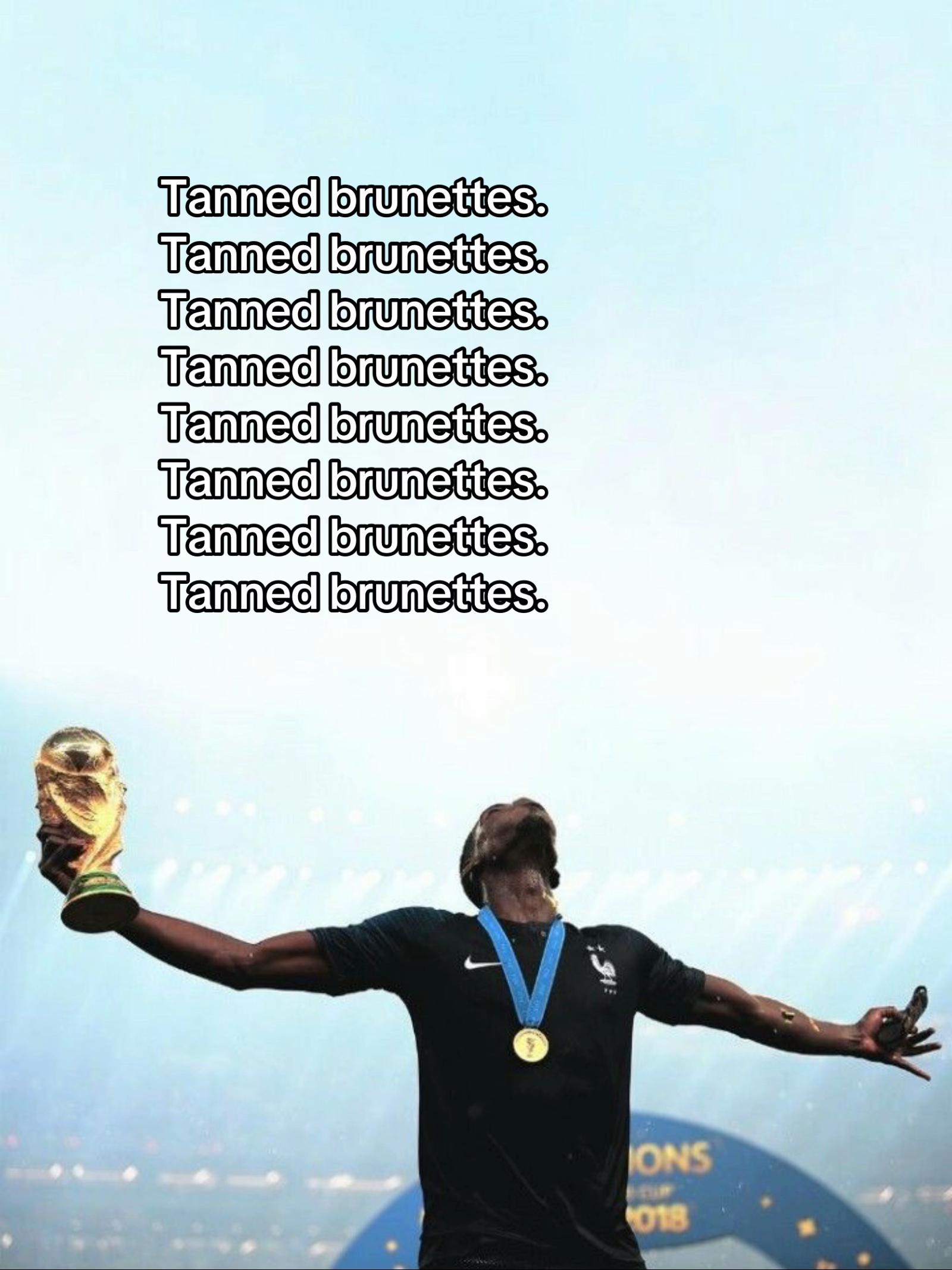@𝐉
