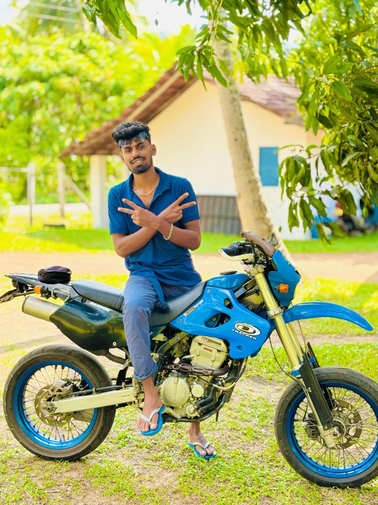@Niro B Lakmal 2