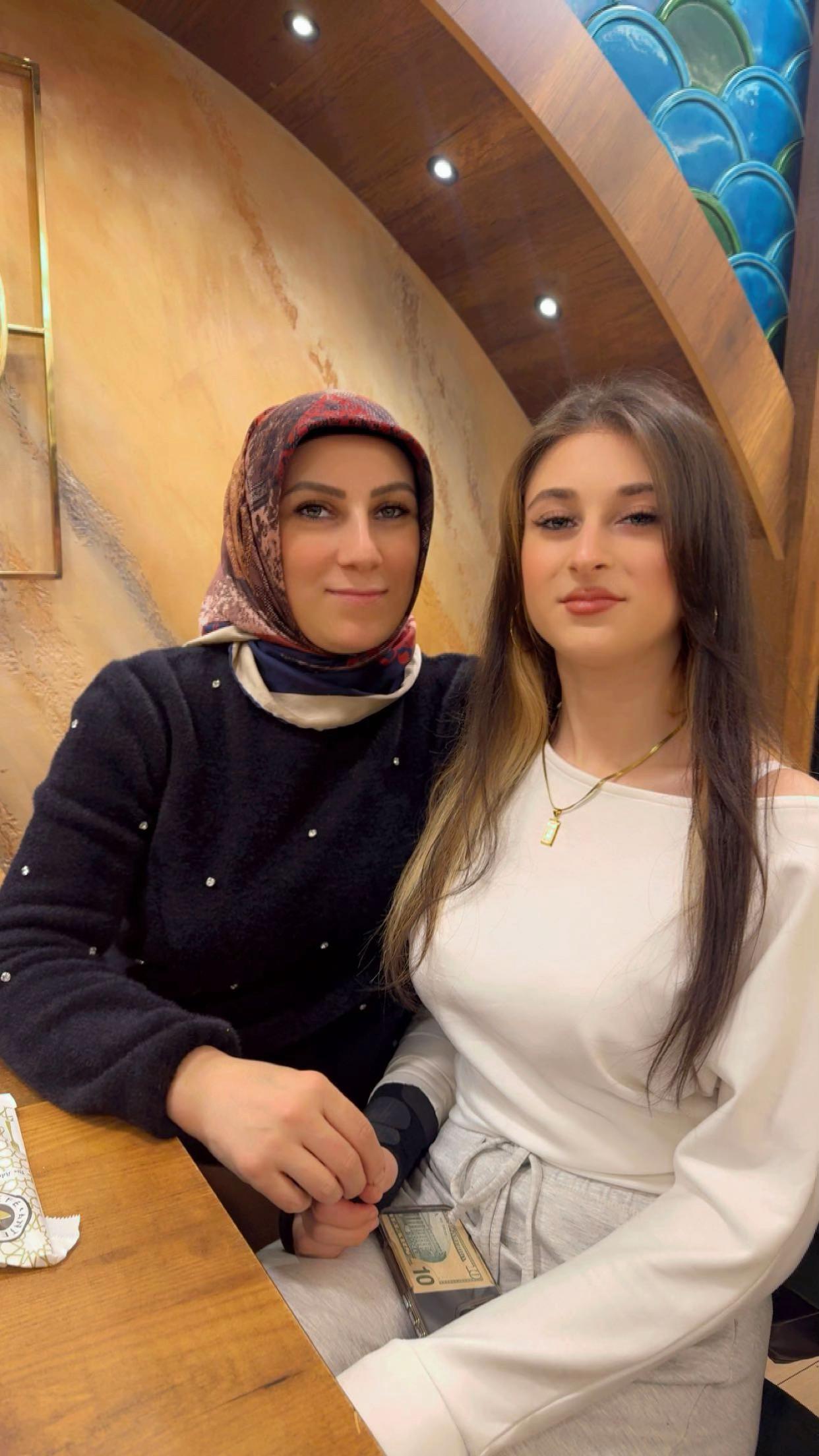 @Yeşilgöz