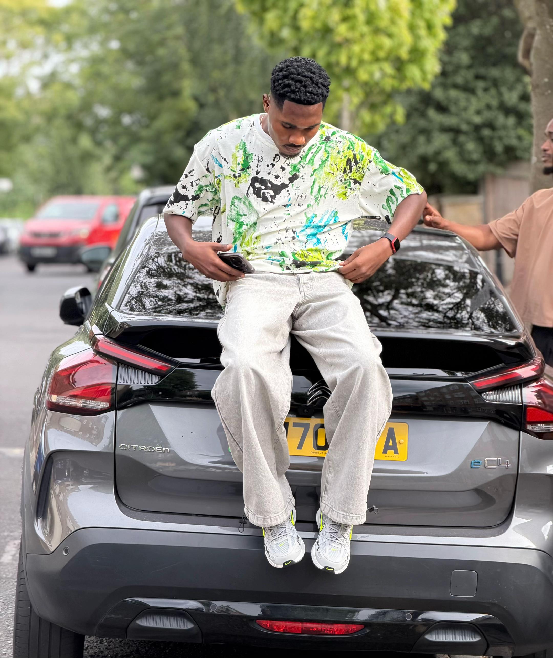 @Ghkwaku