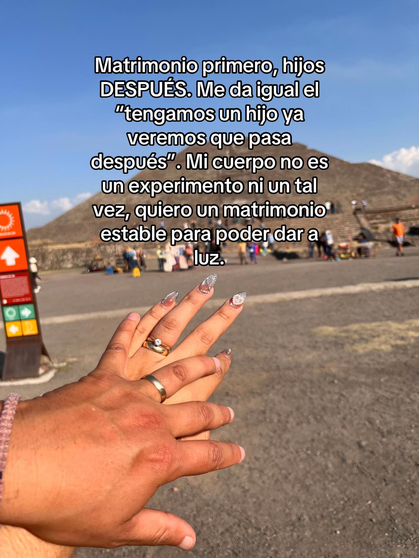@Anahi Paredes