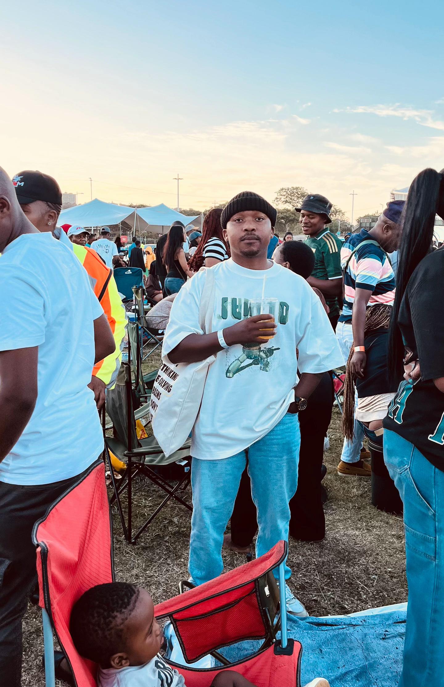 @Sbusiso_Zamani🇿🇦