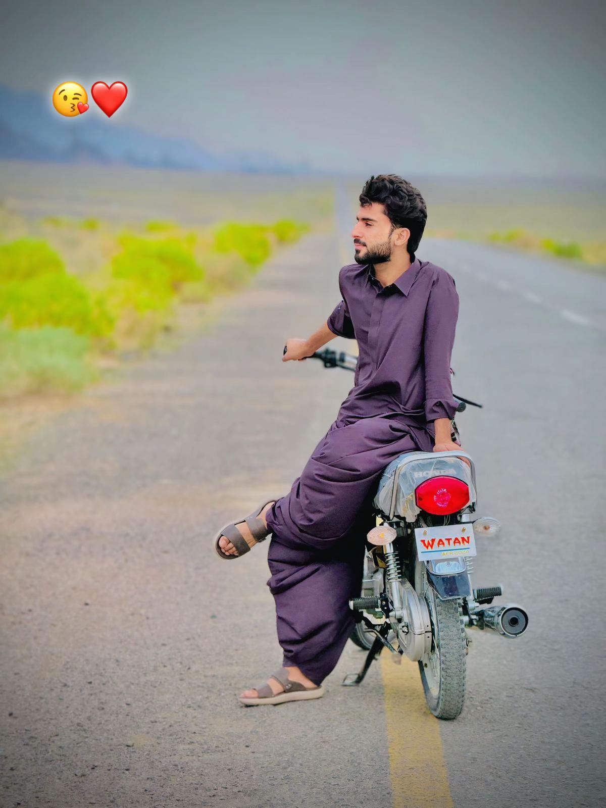 @👑AdaaN_ZaiB👑