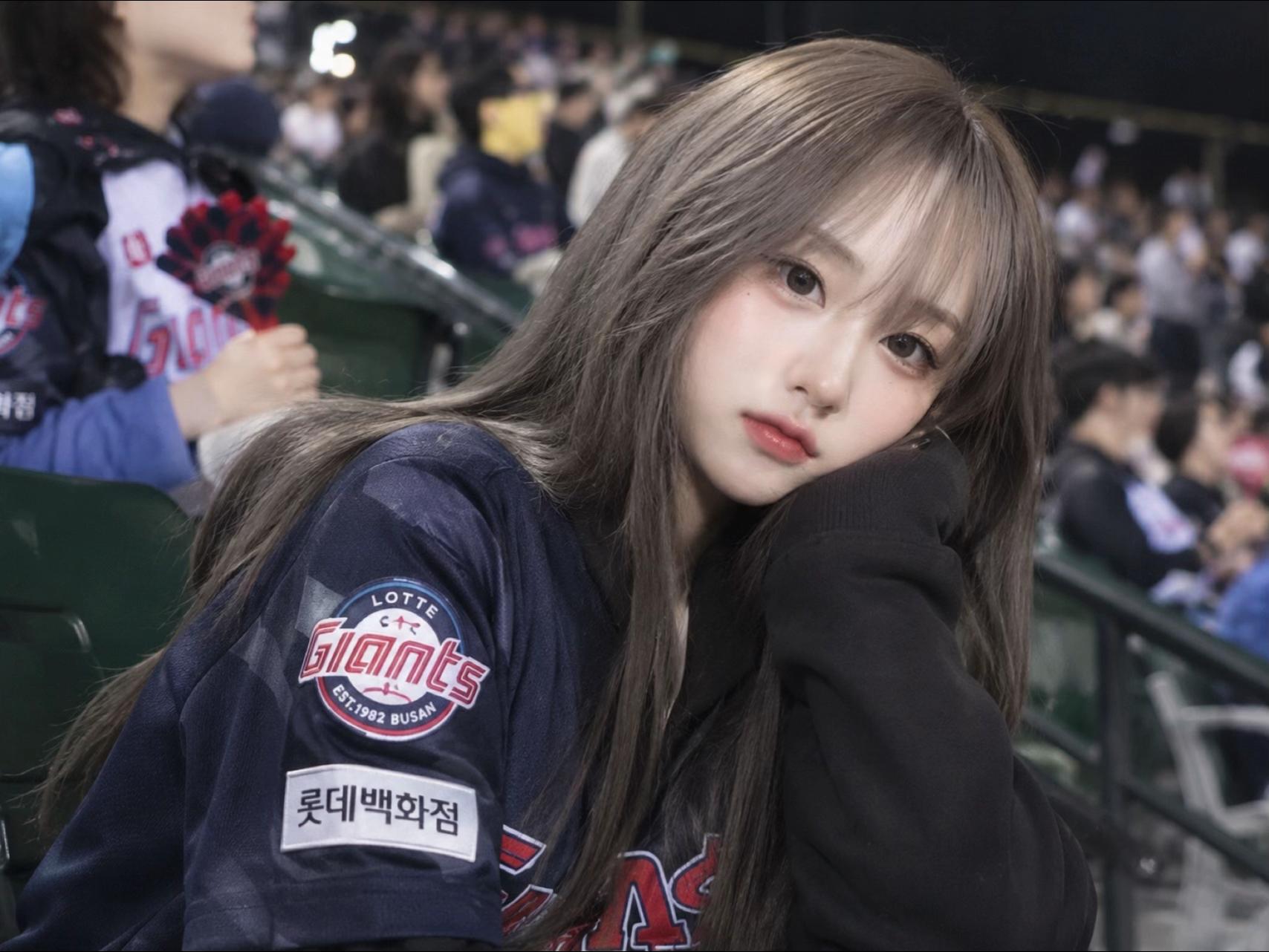 @neon222j9