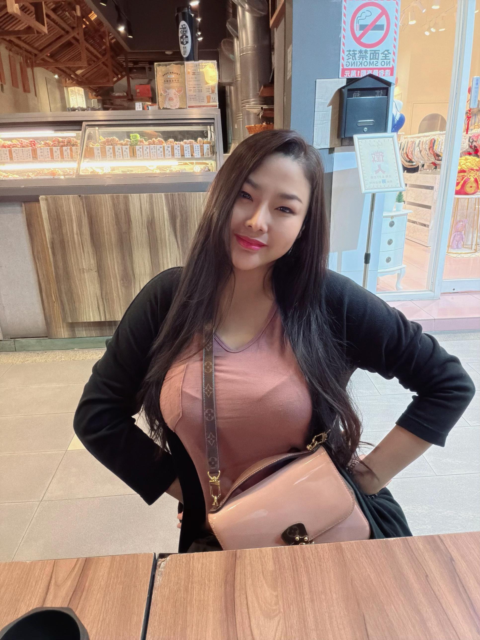 @Nanniesss