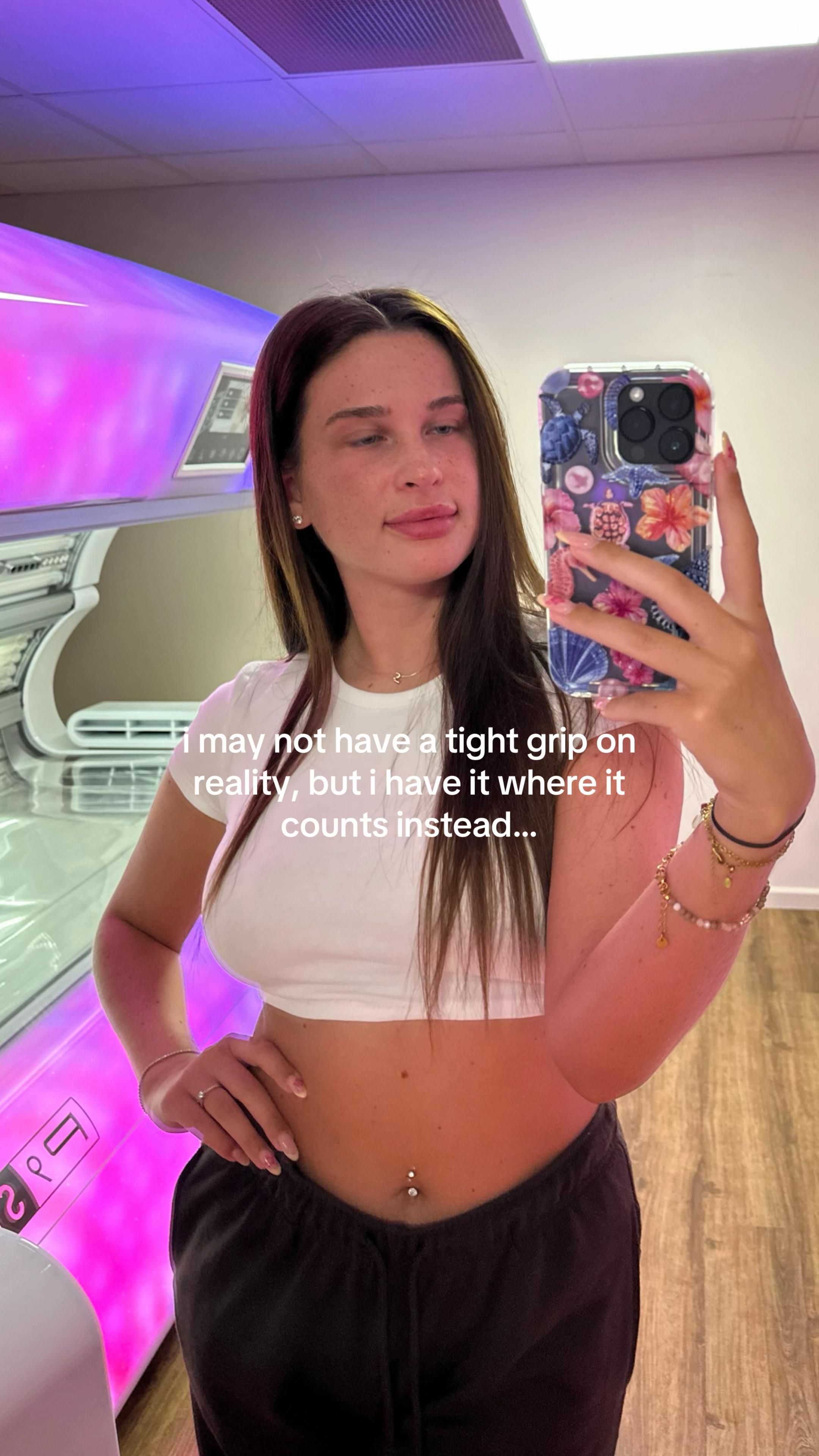 @oliviawazowxx