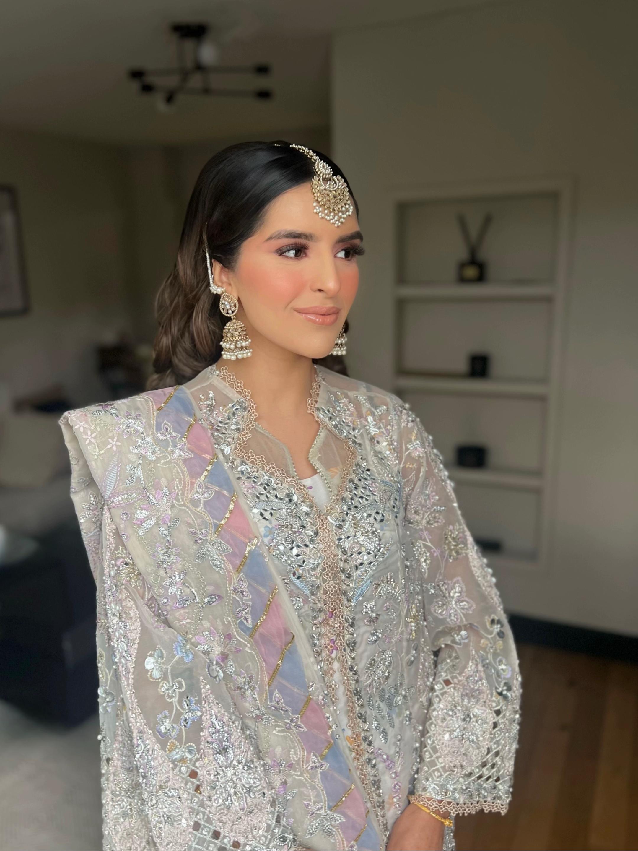 @hairbymomina