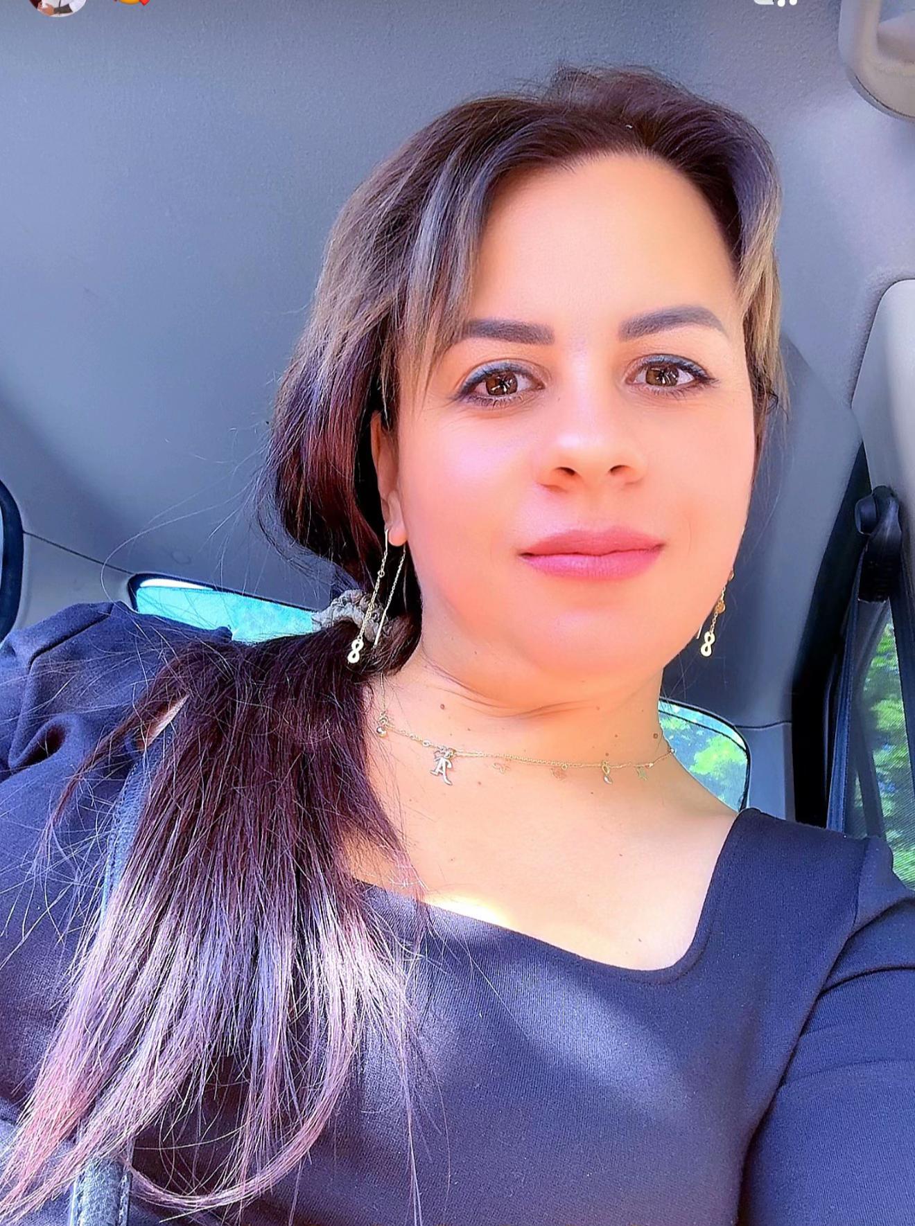 @🥰Alexandra Alexutza 🥰