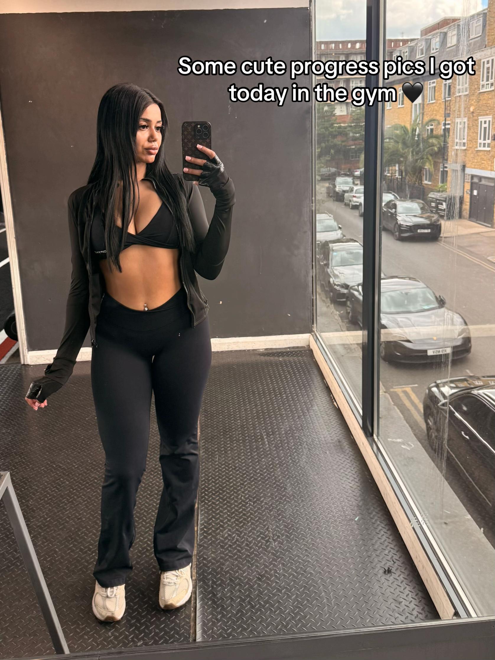 @Kiaessib