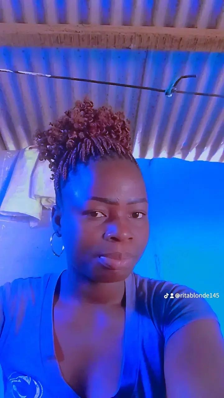 @la fille de 18 montagne