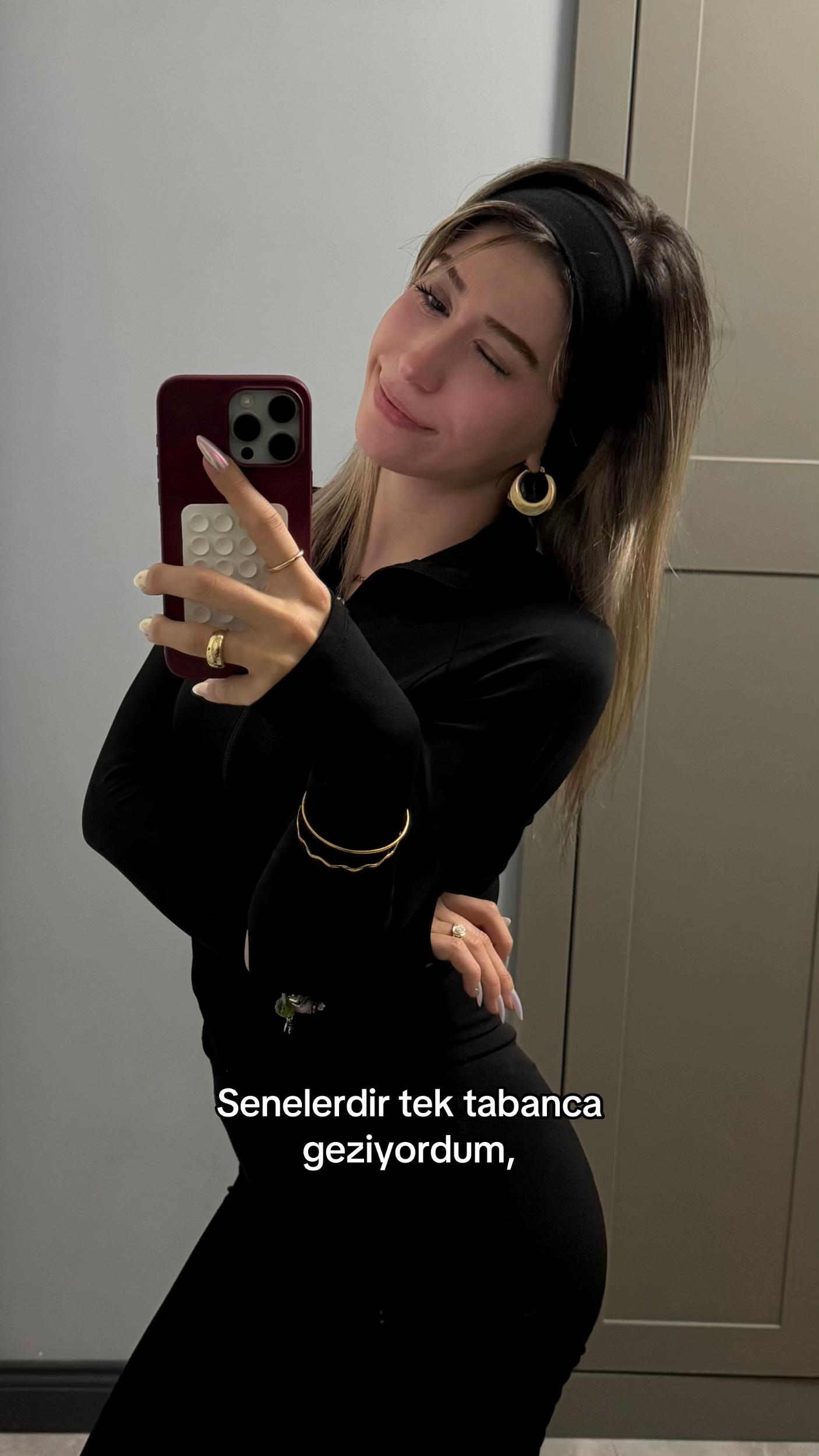 @Meryem Soy