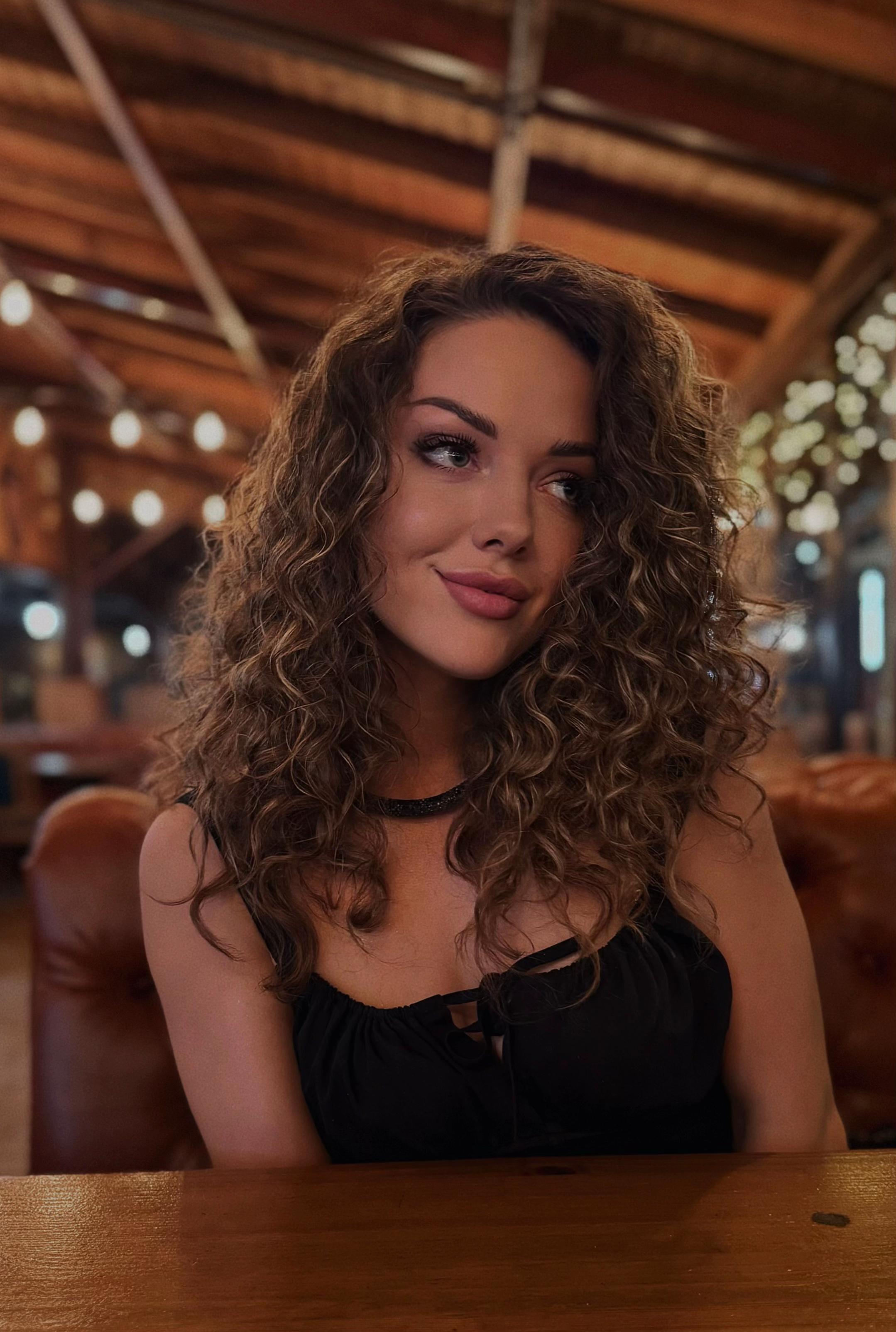 @Лиза