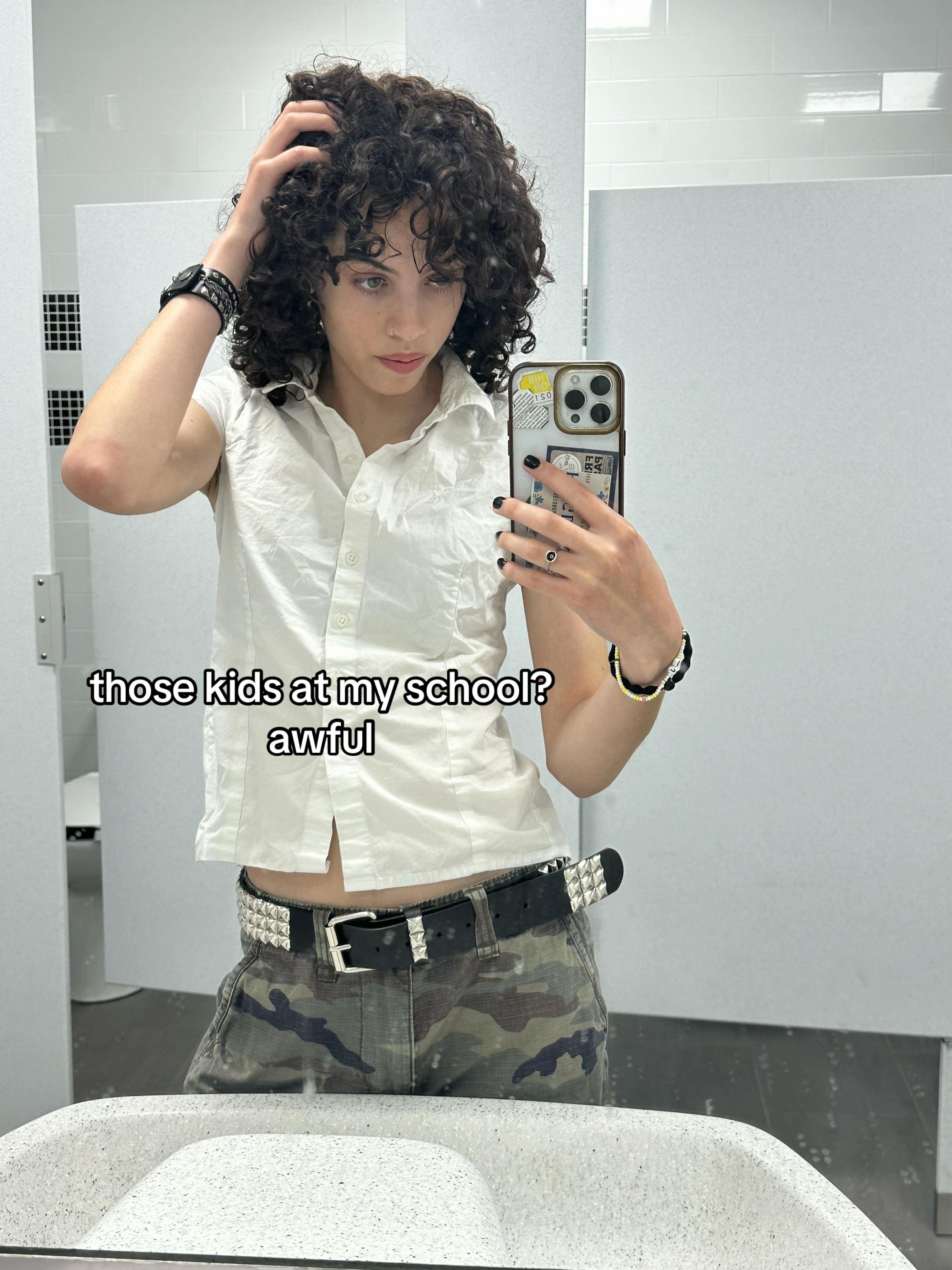@megan🦄