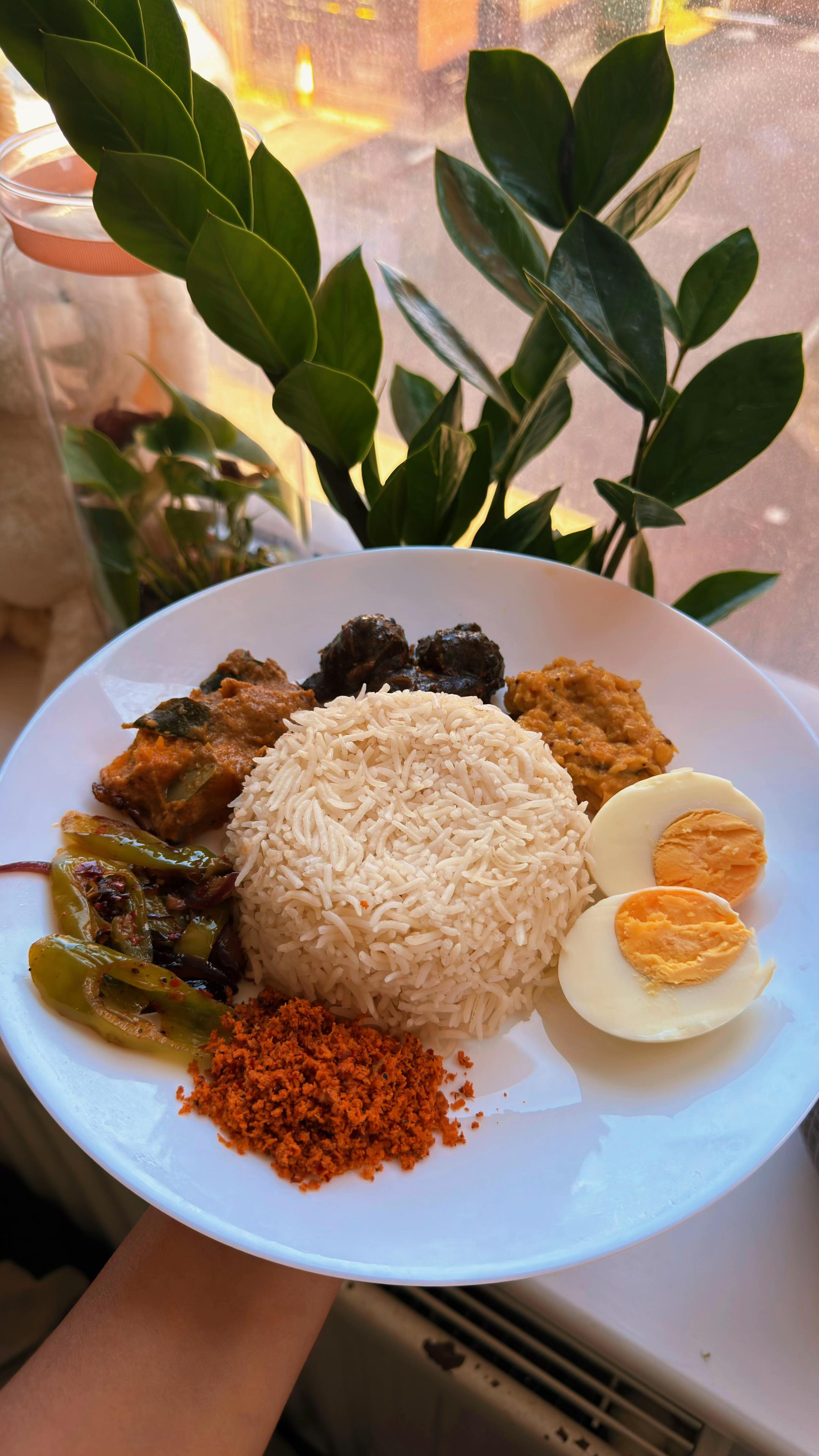 @Thilini Sacheena🇱🇰🇬🇧