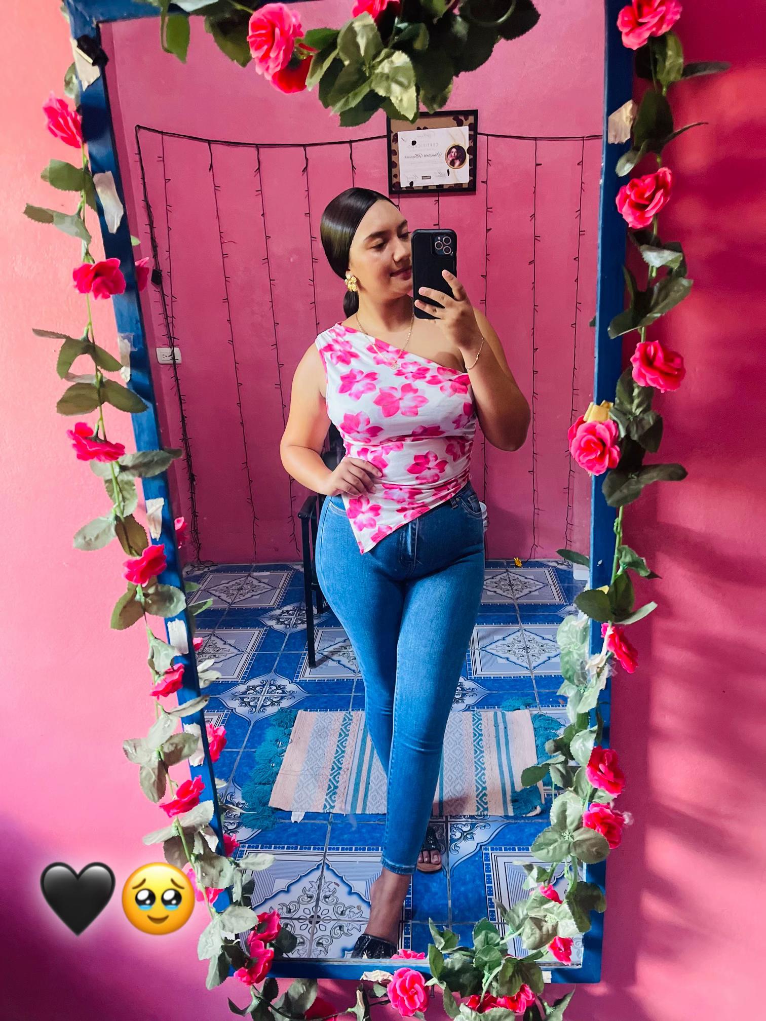 @Menjivar Yamileth🎀💋✨