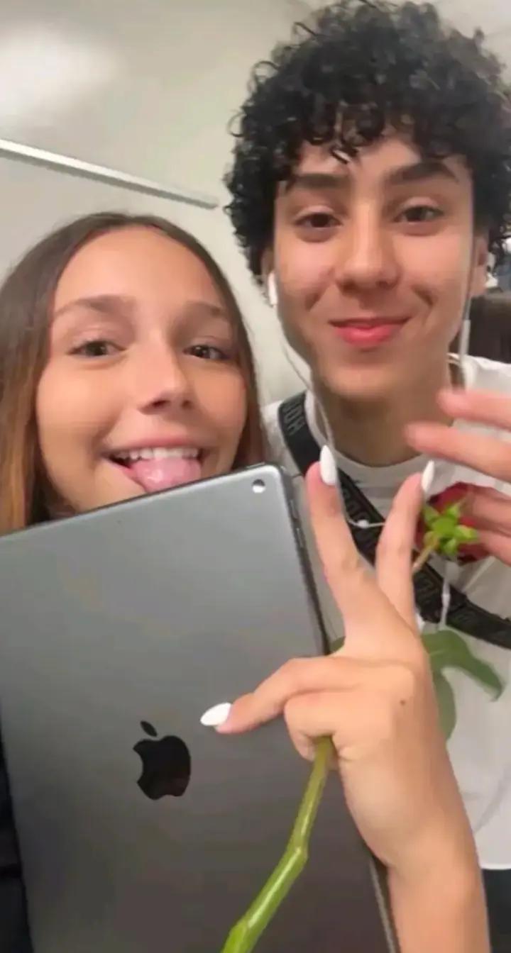 @Alivia