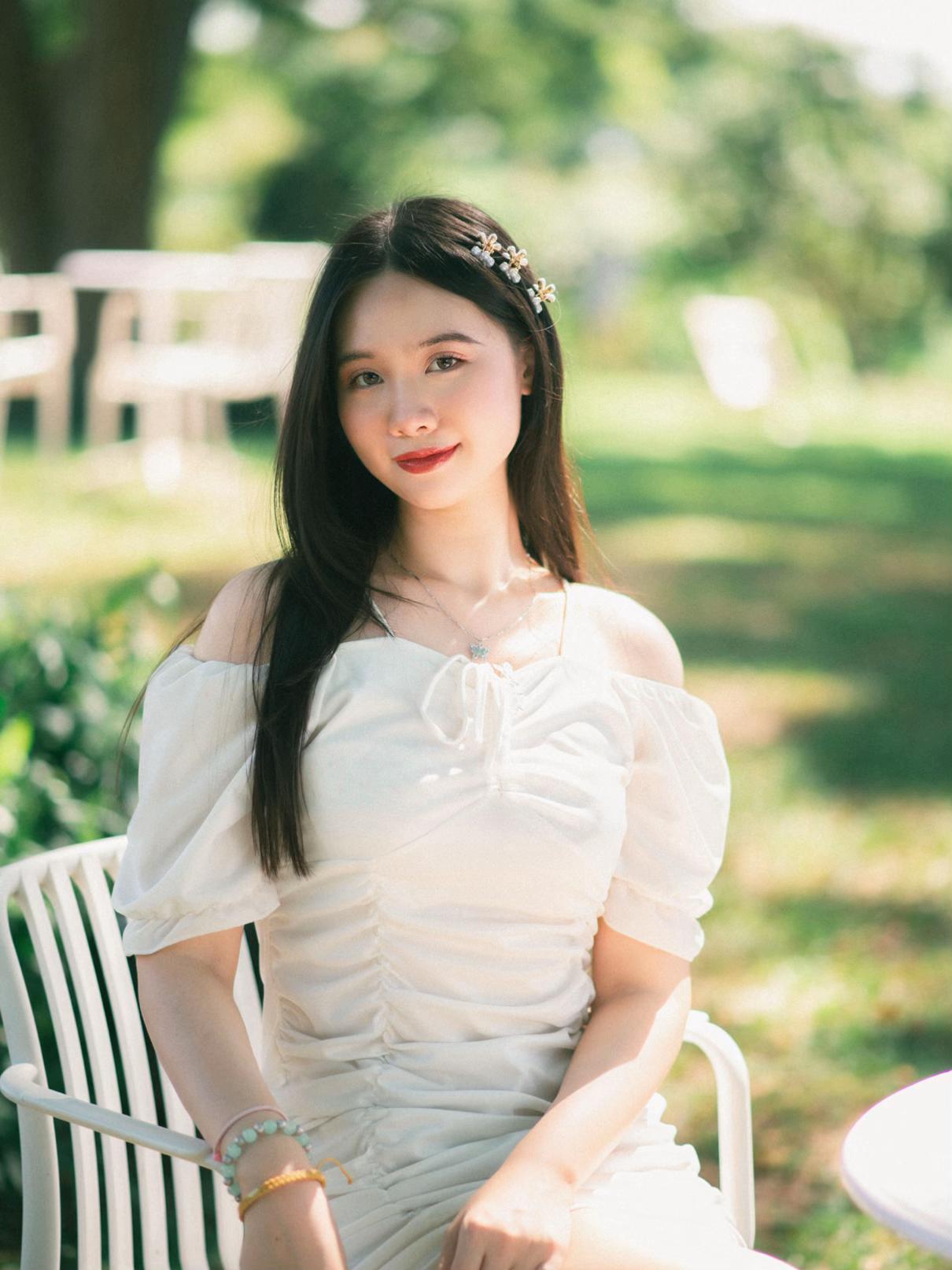 @พาลาพลอยโพนี่