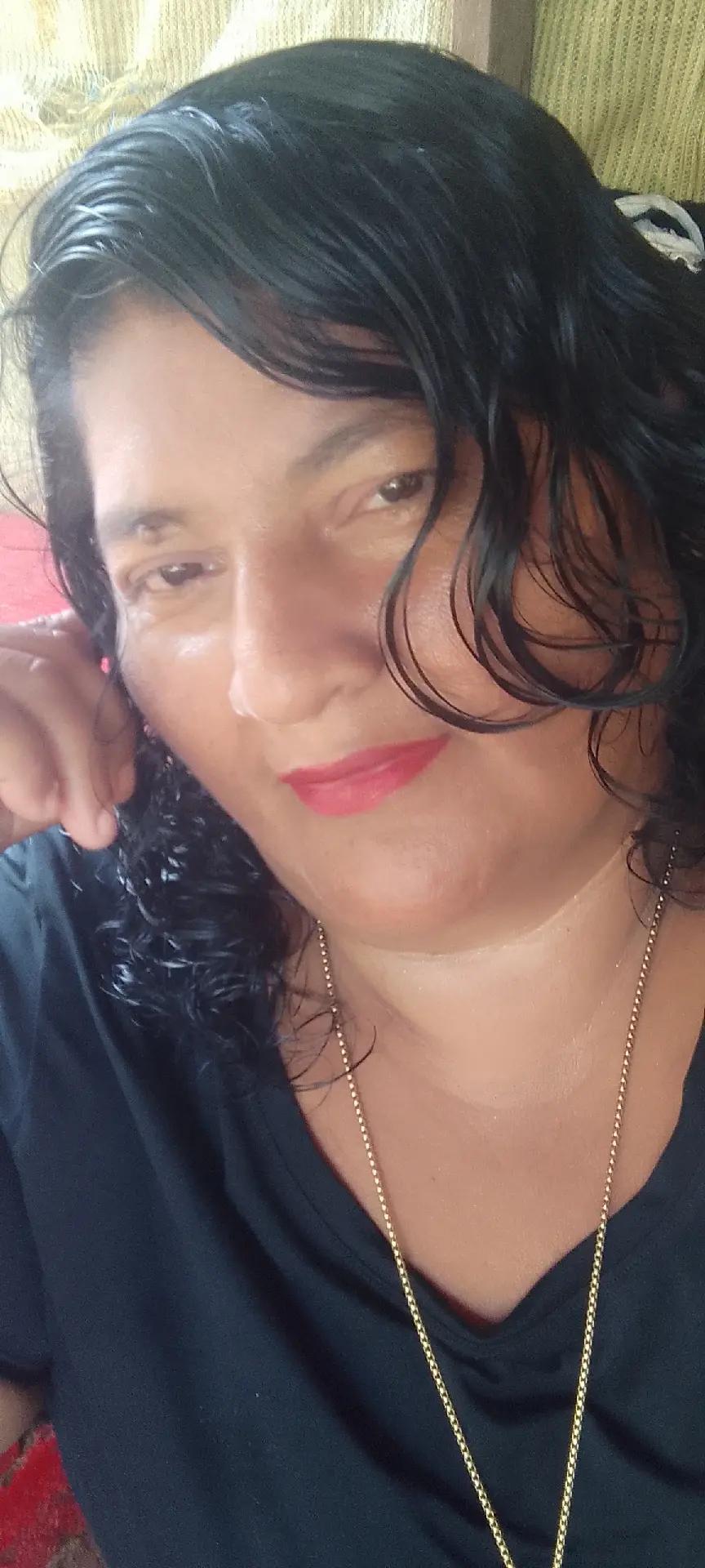@Martínez