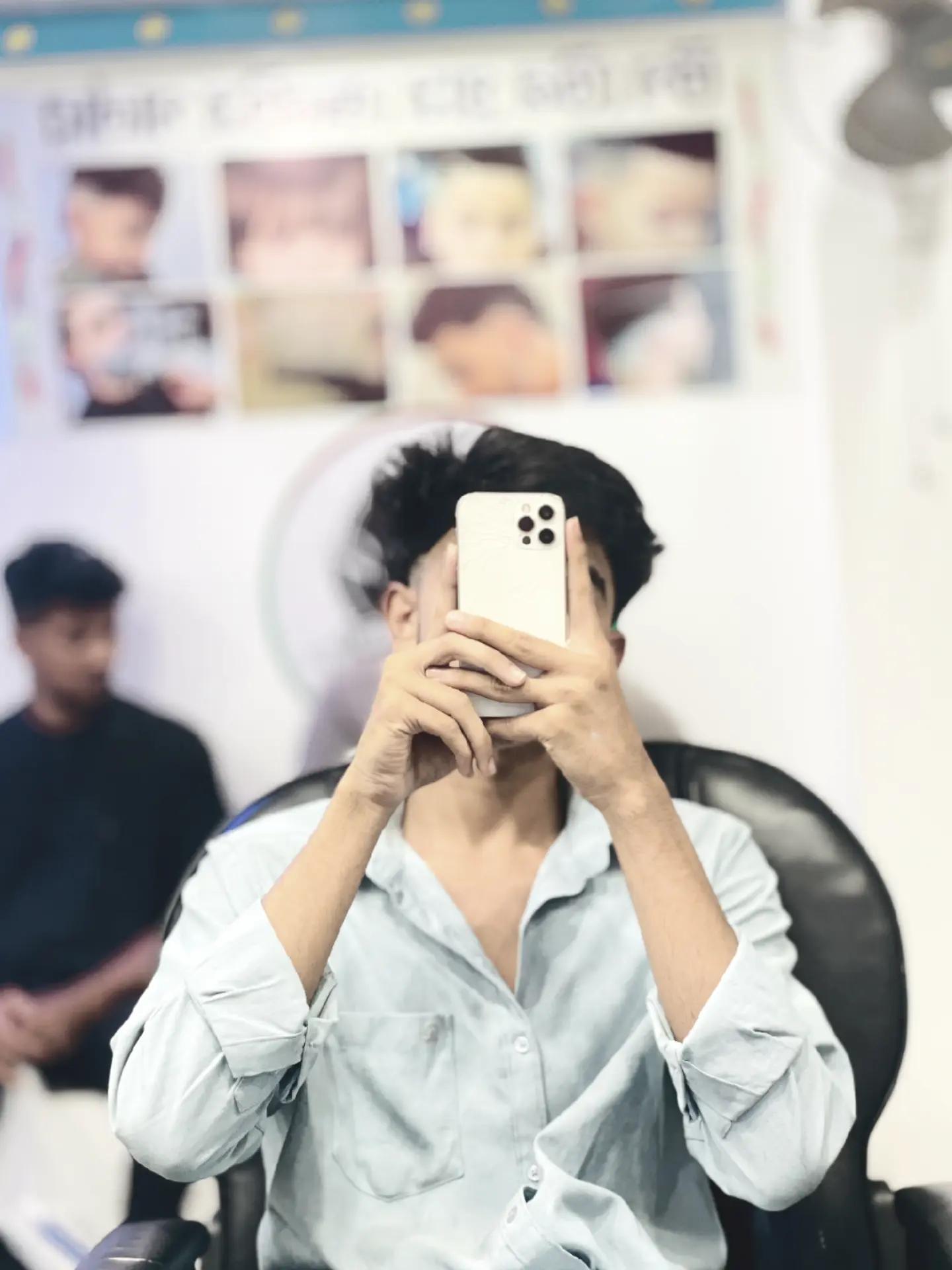 @ 𝐻𝑖𝑠 𝐻𝑒𝑟𝑜~😎💓