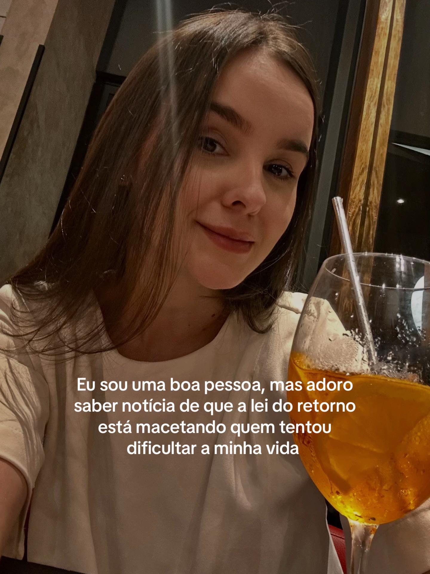 @andressa corr&ecirc;a ✨