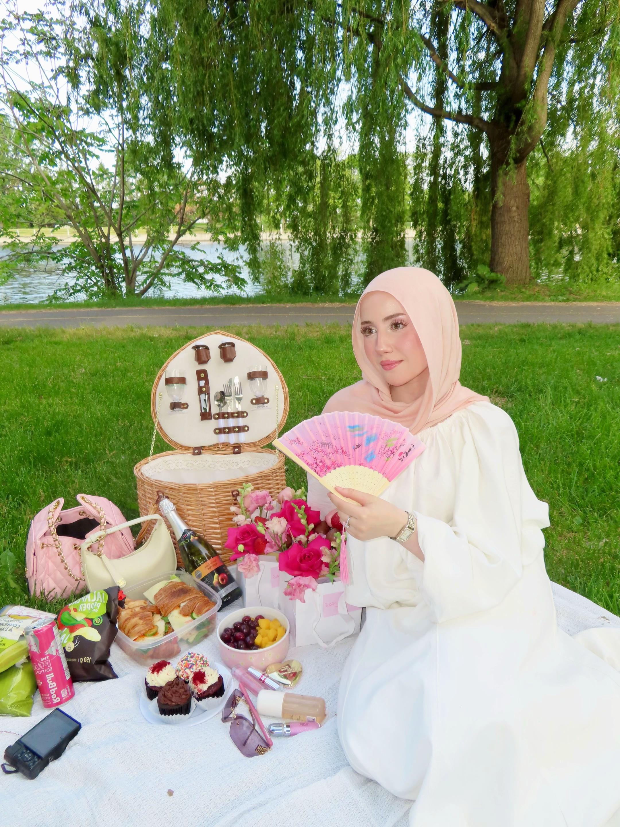 @⋆˚شذى𝜗𝜚˚⋆
