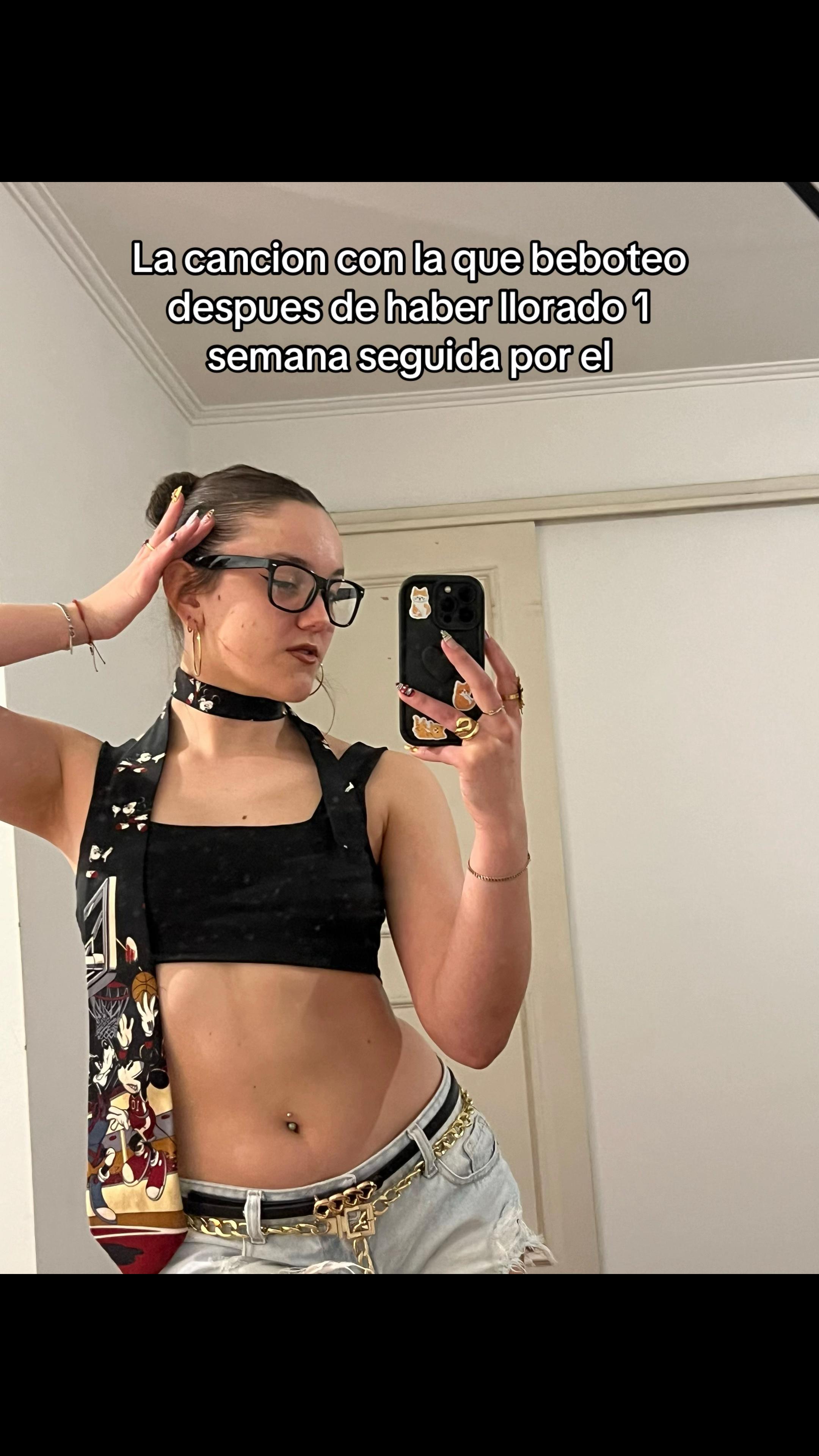@Micuu_