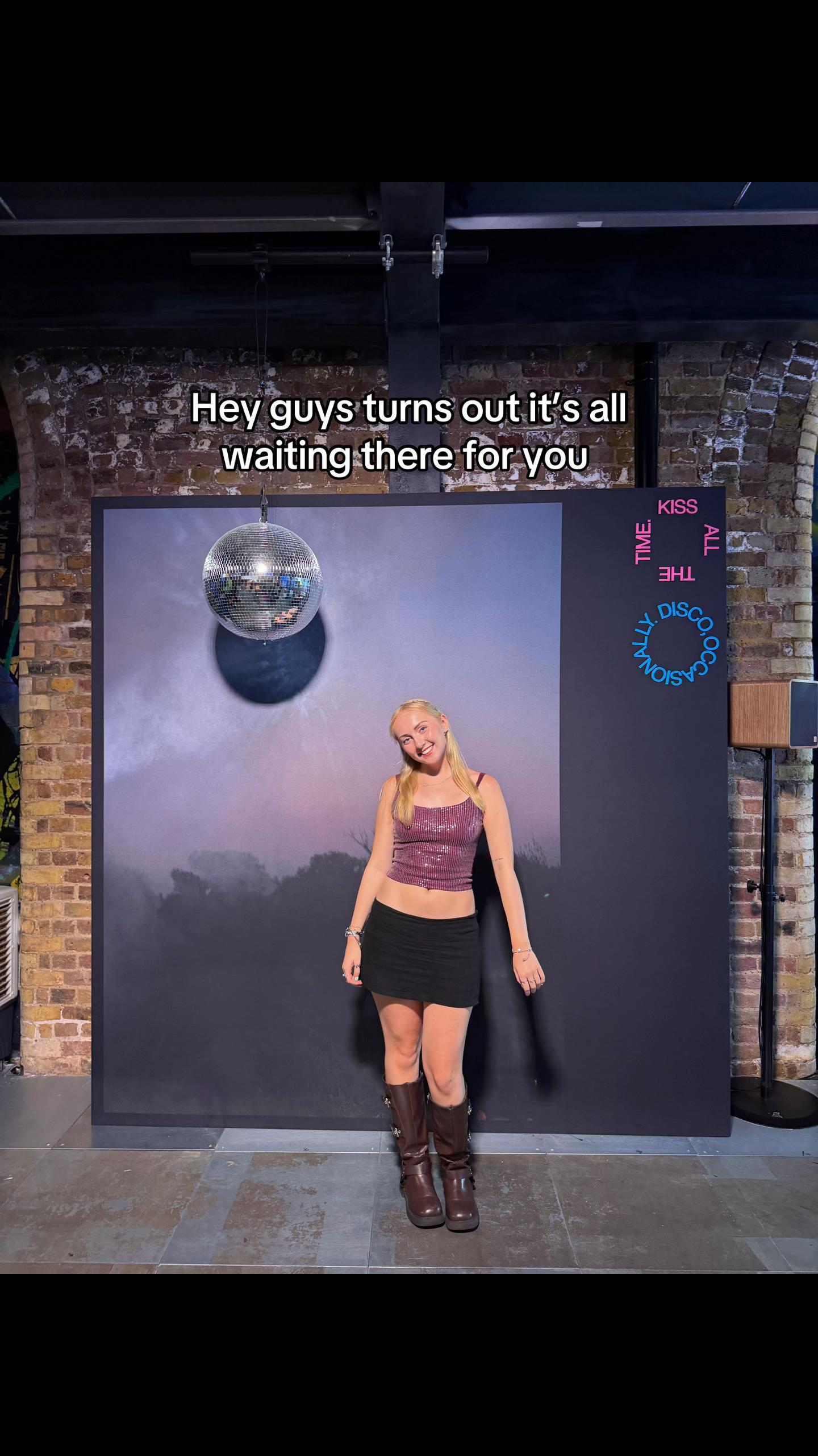 @Lara
