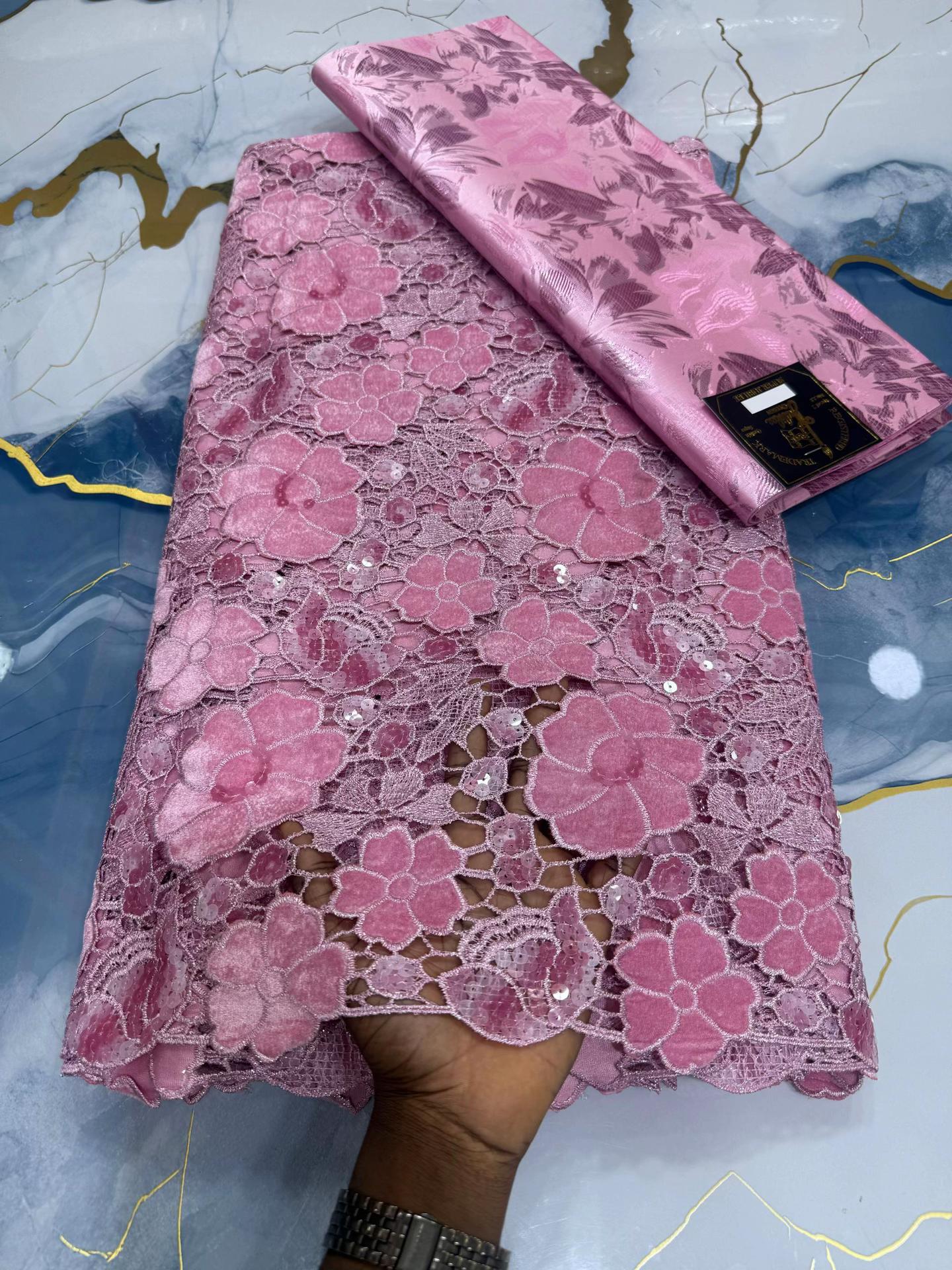 @pulchrafabric