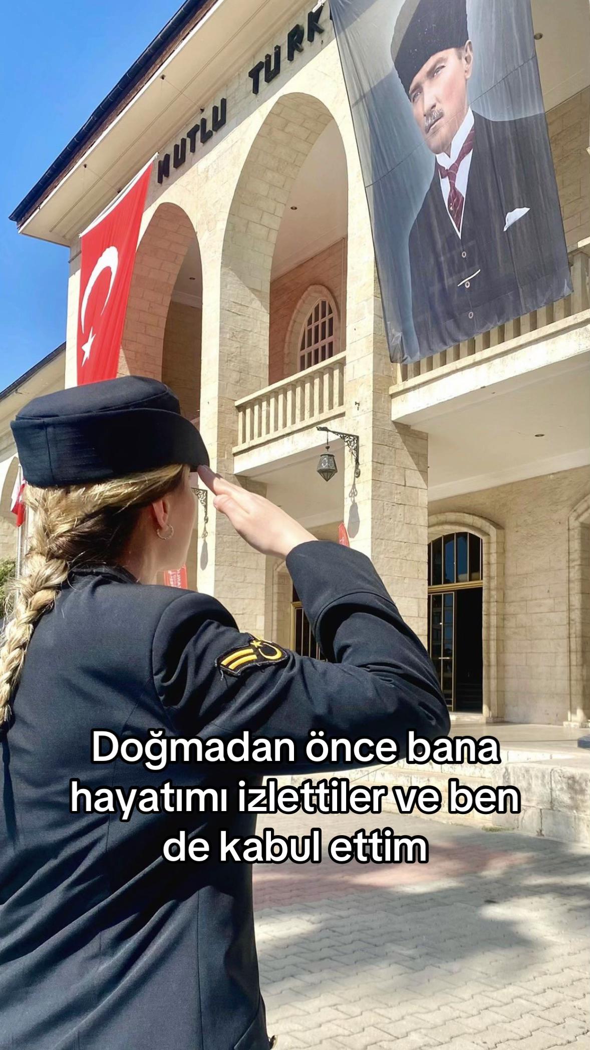 @Asker olmak isteyen biri
