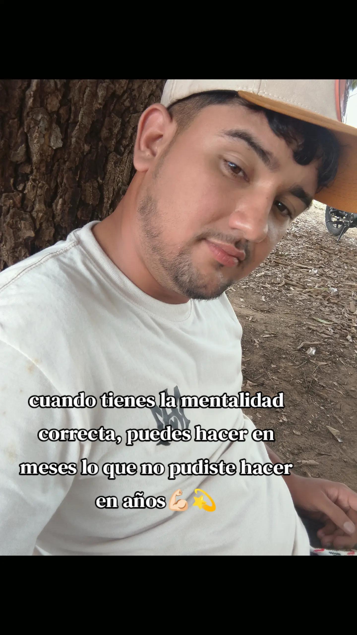 @Javier.😍👻