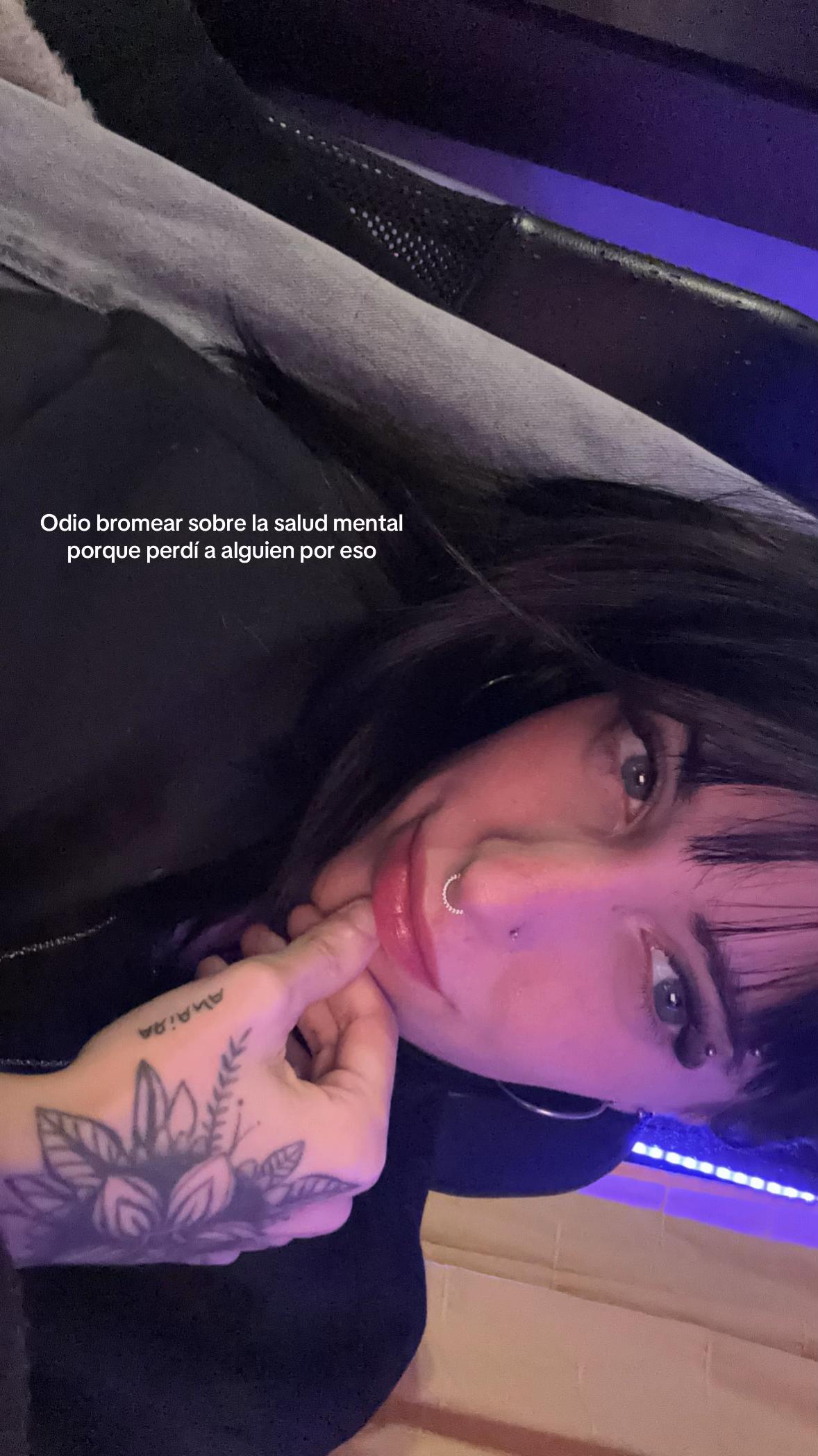 @𝓐𝓷𝓽𝓸𝓷𝓮𝓵𝓵𝓪 🦭