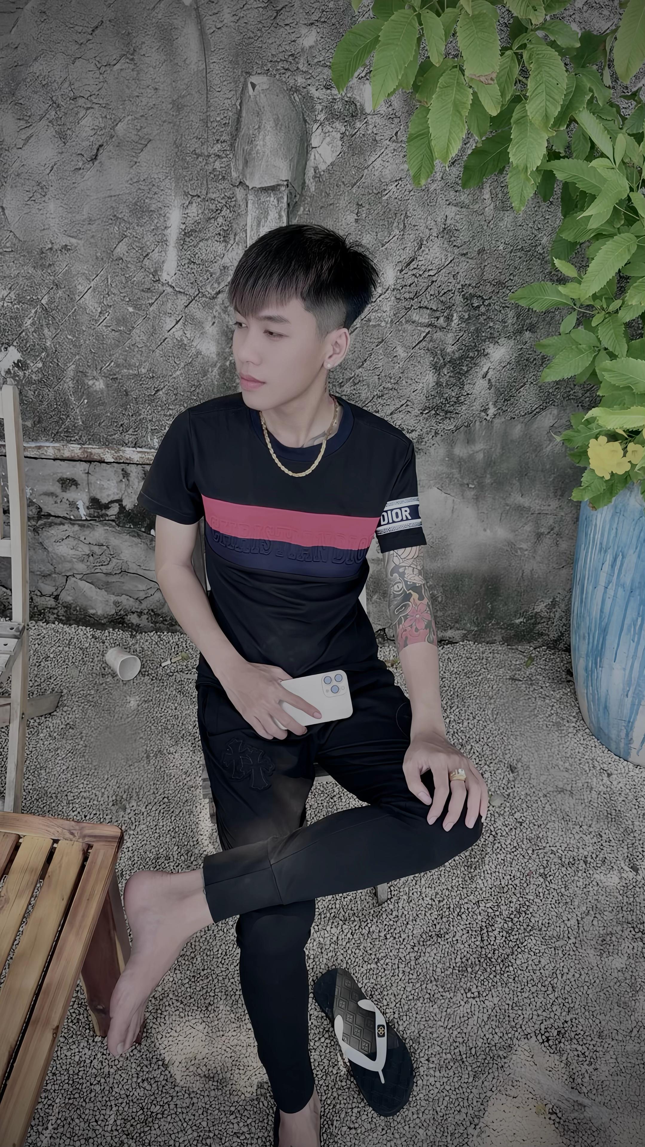@Hoàng Nam ✅