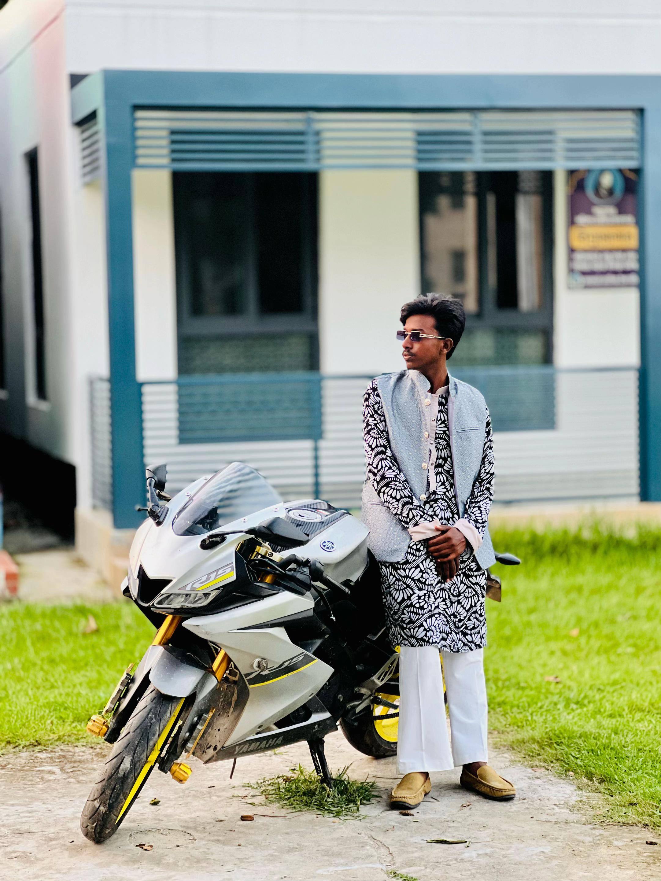 @Arnob AMG🎖️