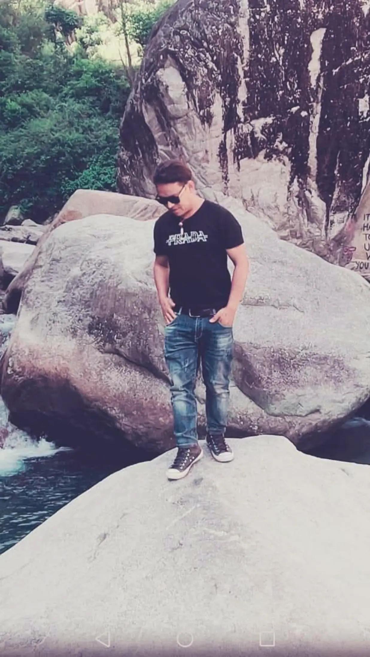 @deepak tamang yonjan