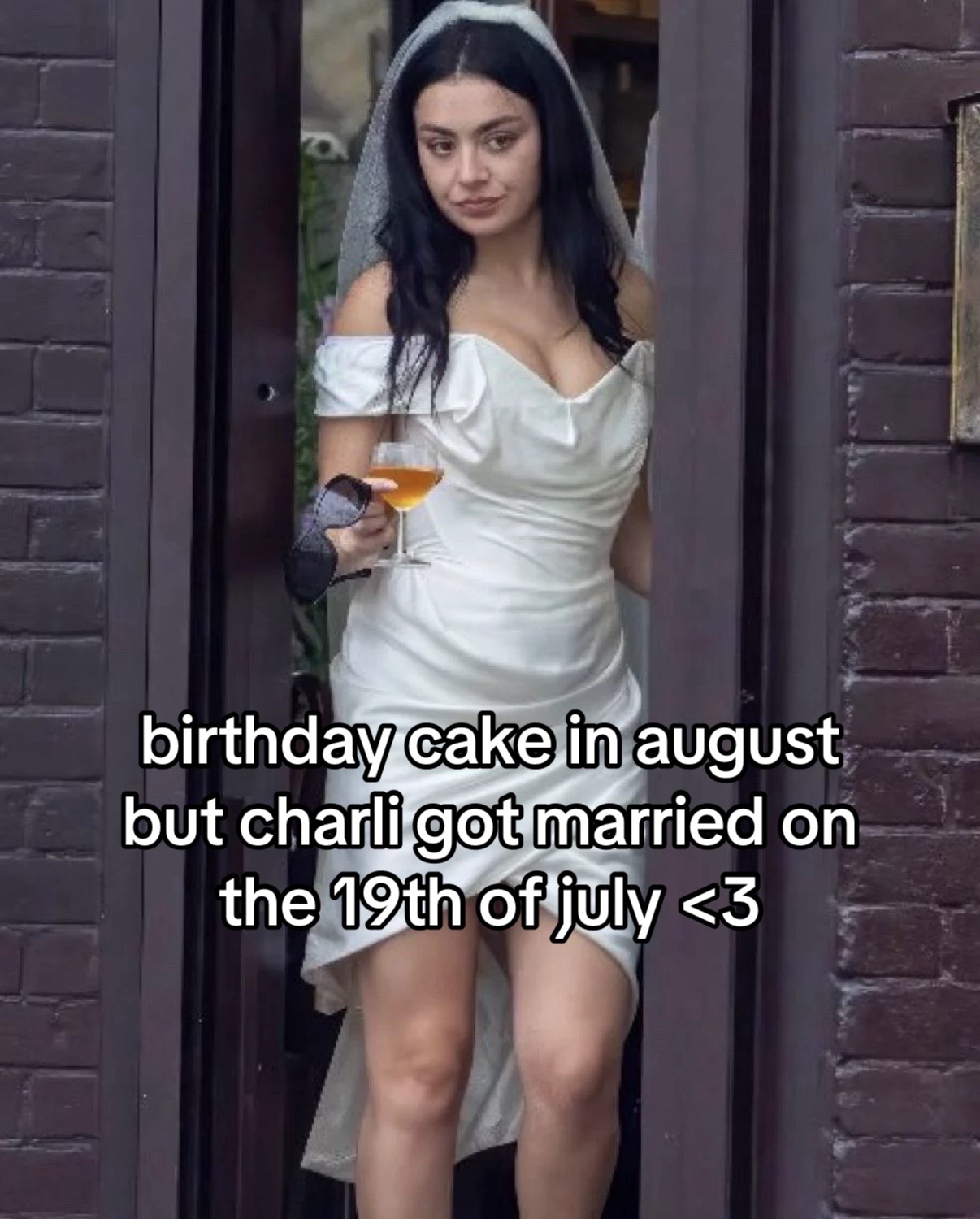 @espeon_360