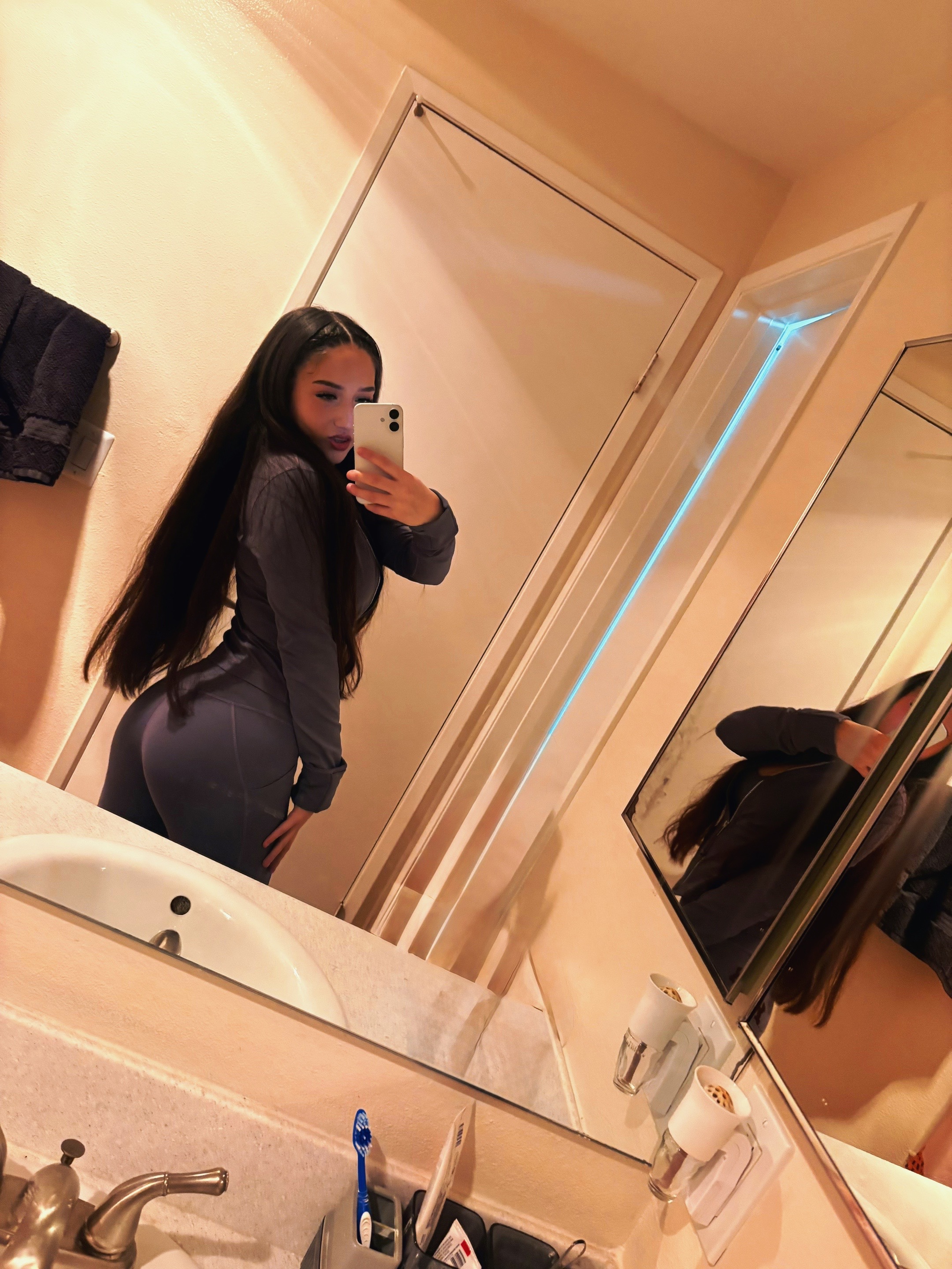 @baddestlilbittyy