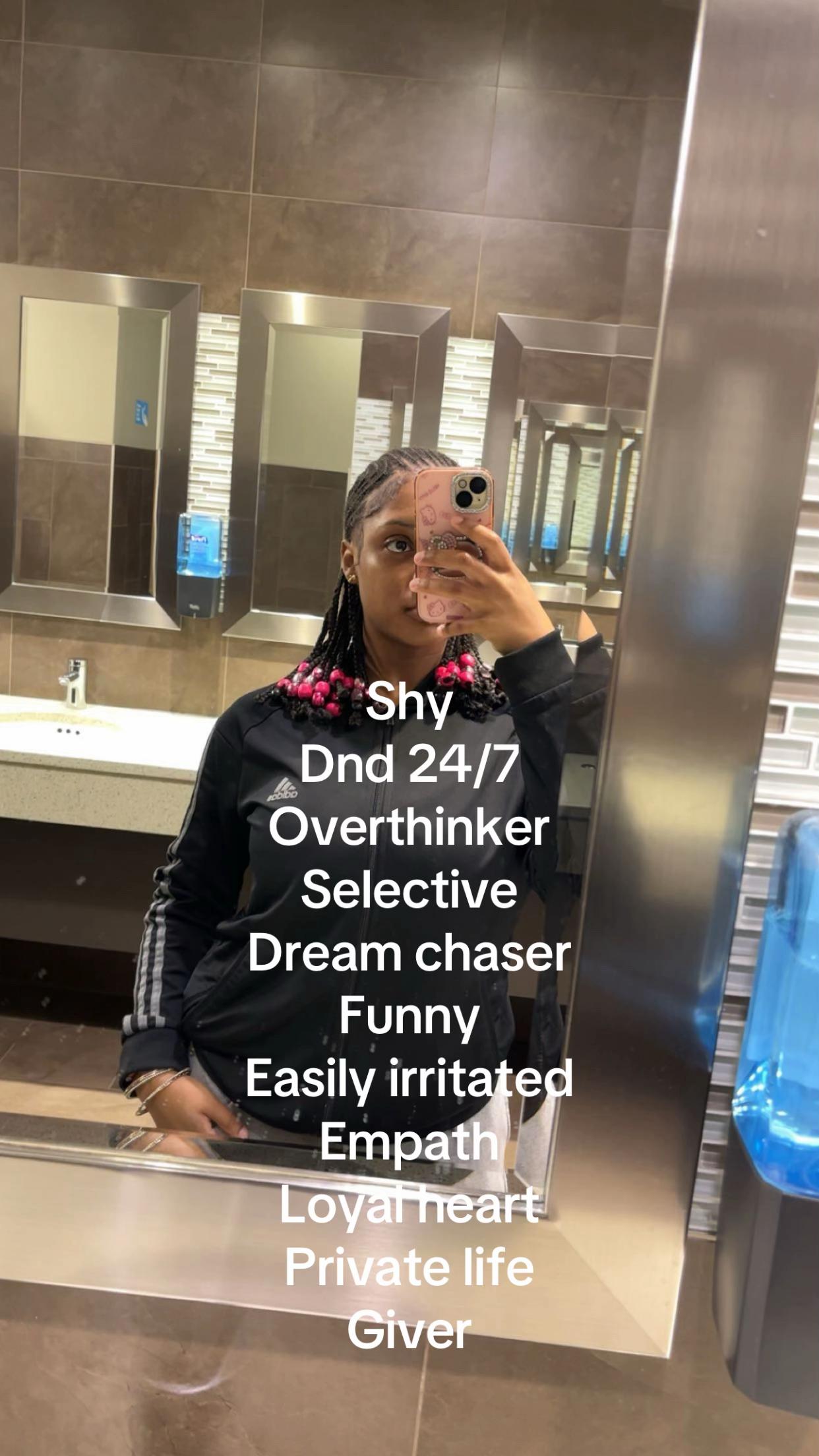 @✌🏽