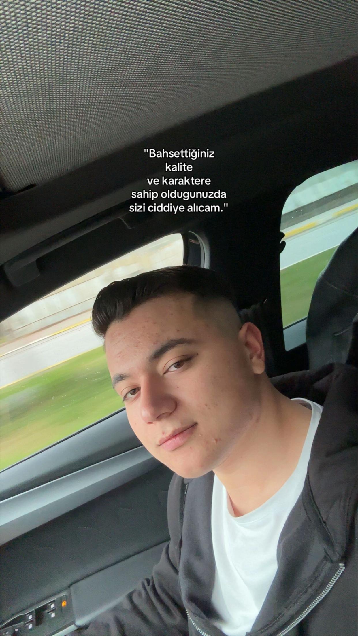 @𝐻𝐿