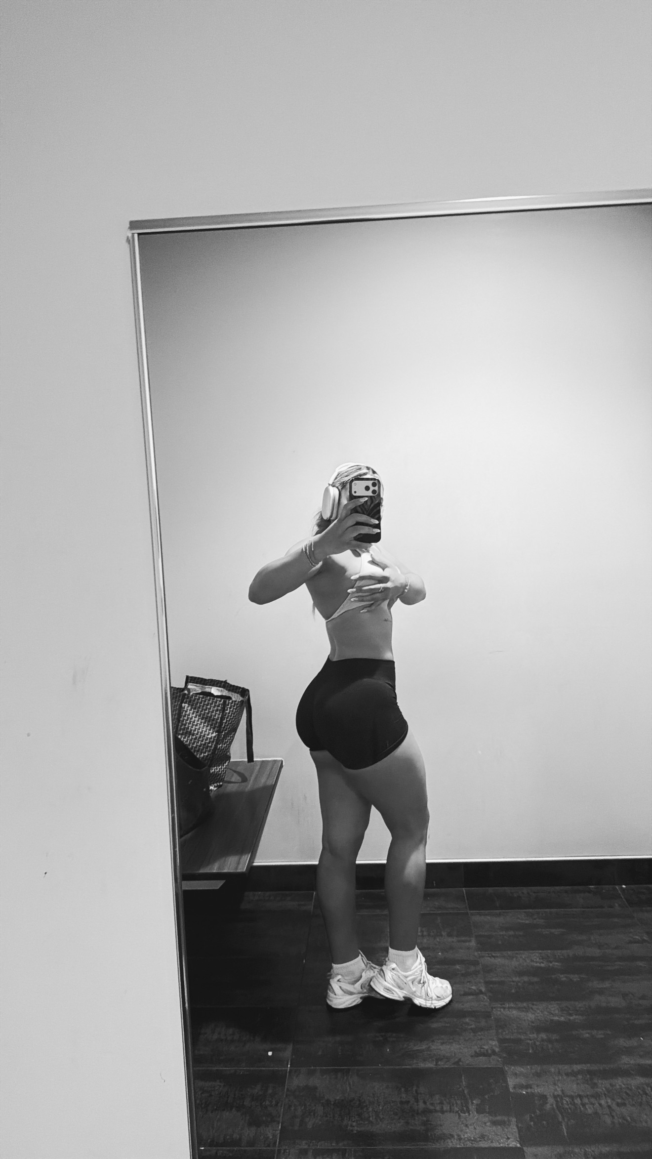 @lyss
