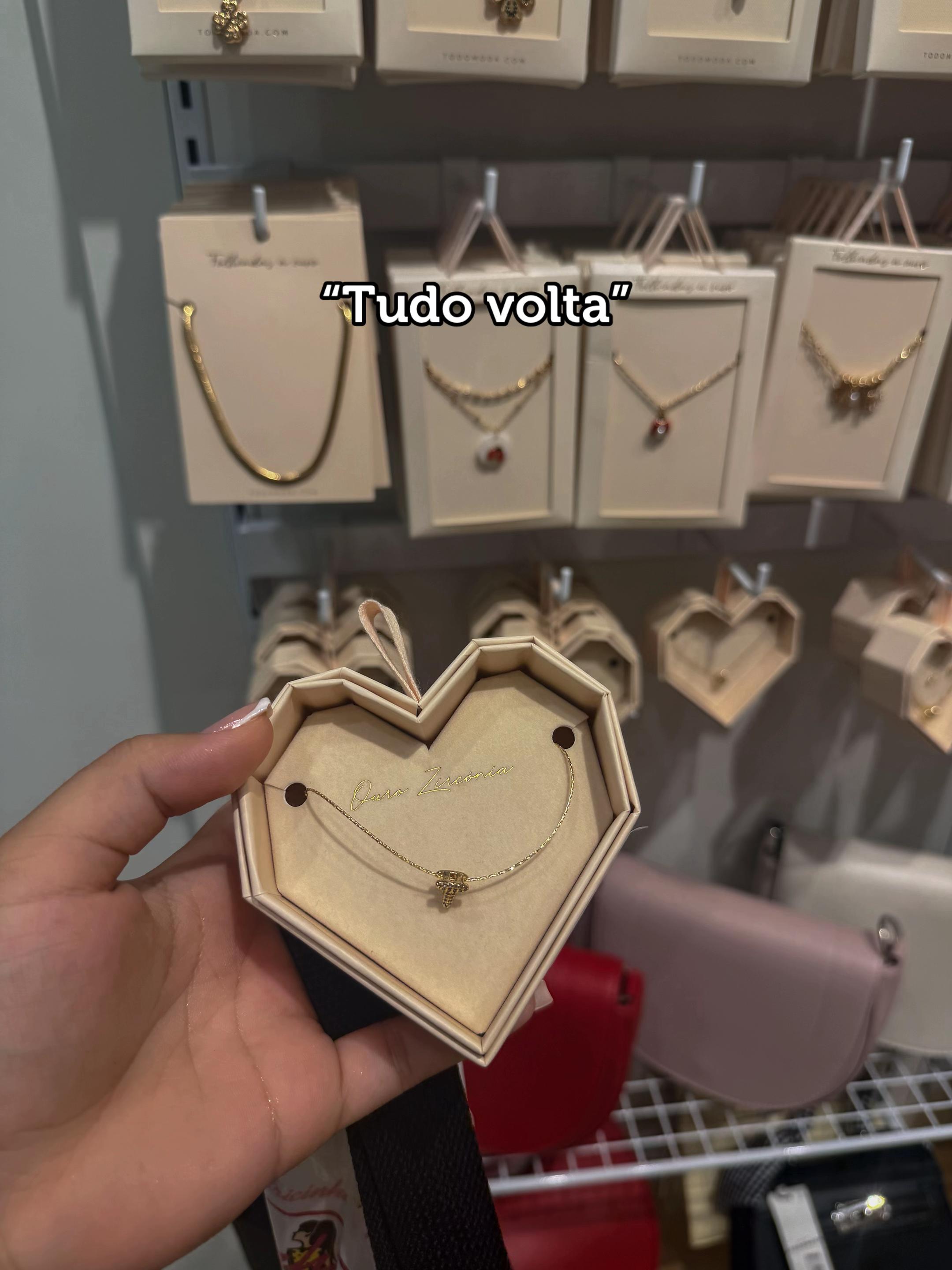 @benevenutothaisa
