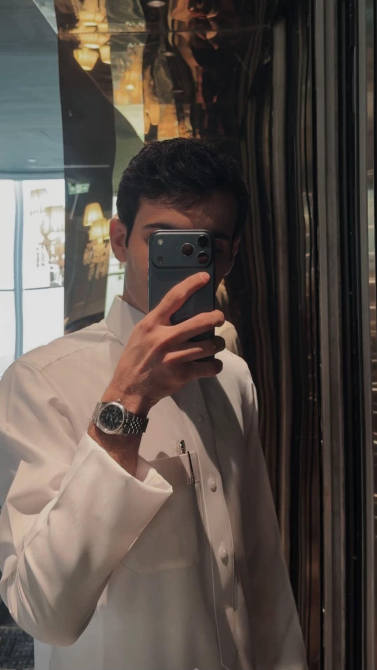 @لولي