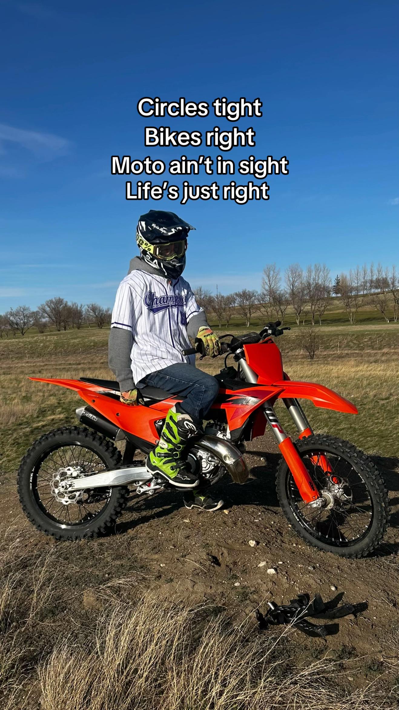 @𝓒𝓪𝓼𝓱 🇨🇦