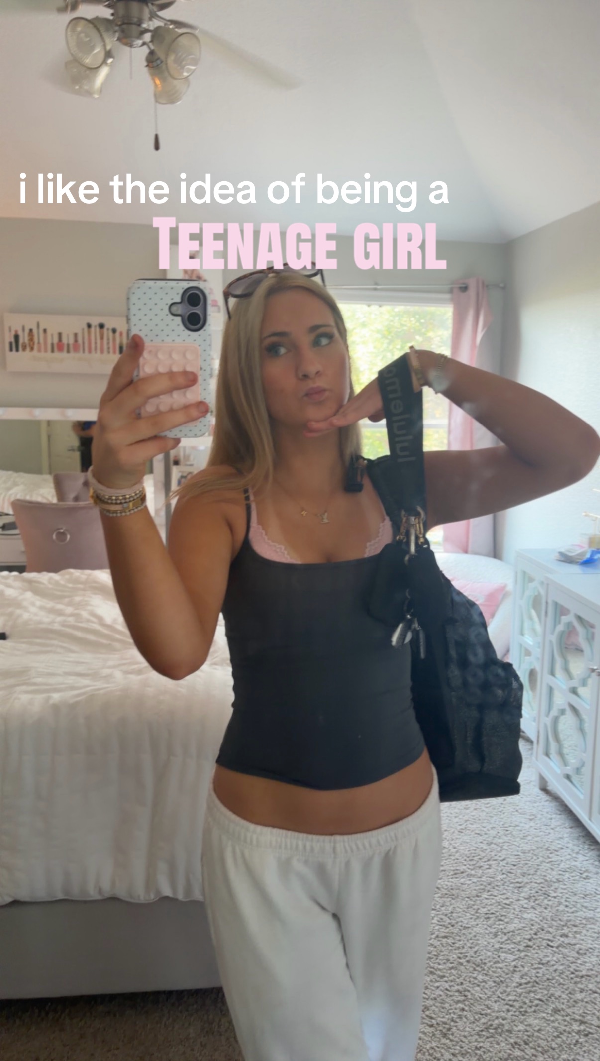 @Anna 🧁🫧