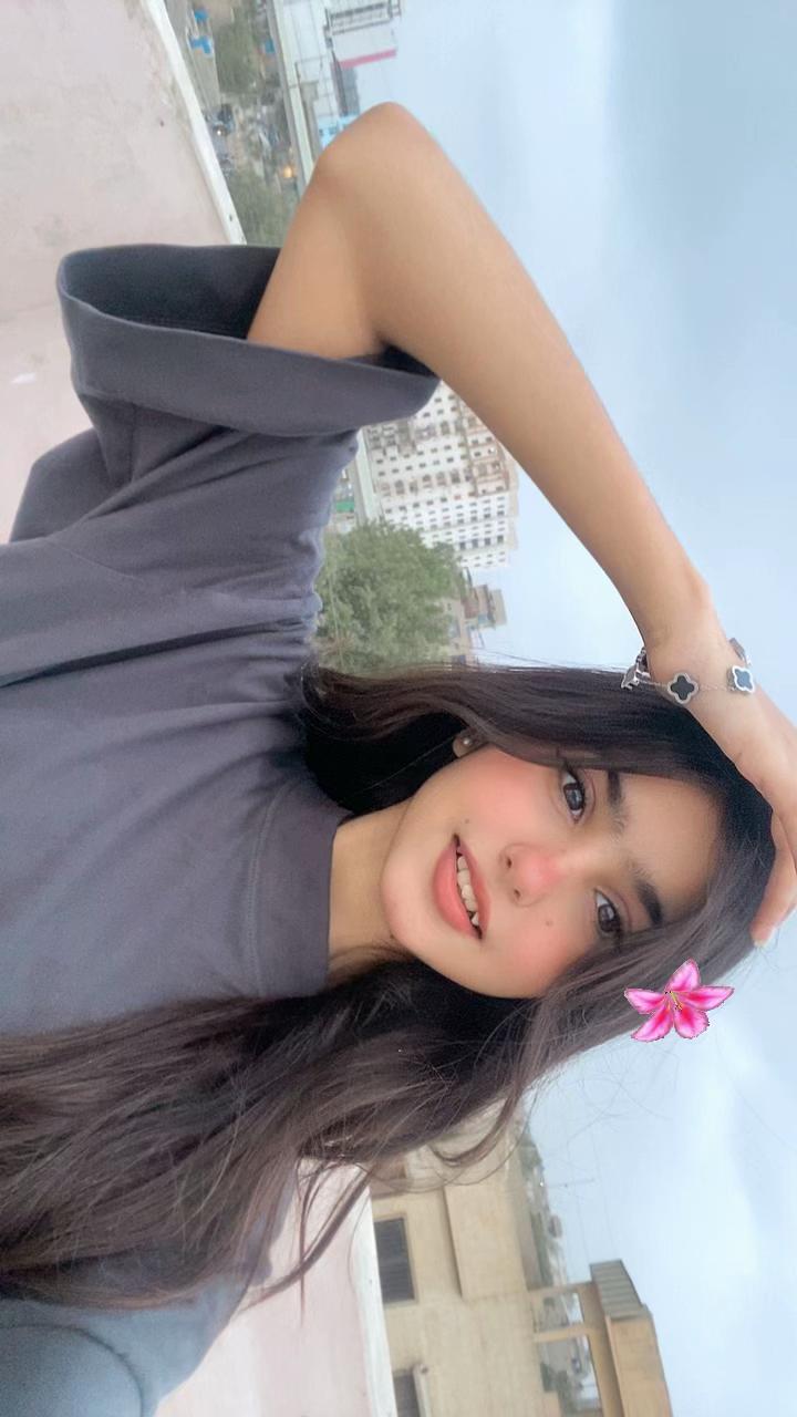 @Unzila Junejo
