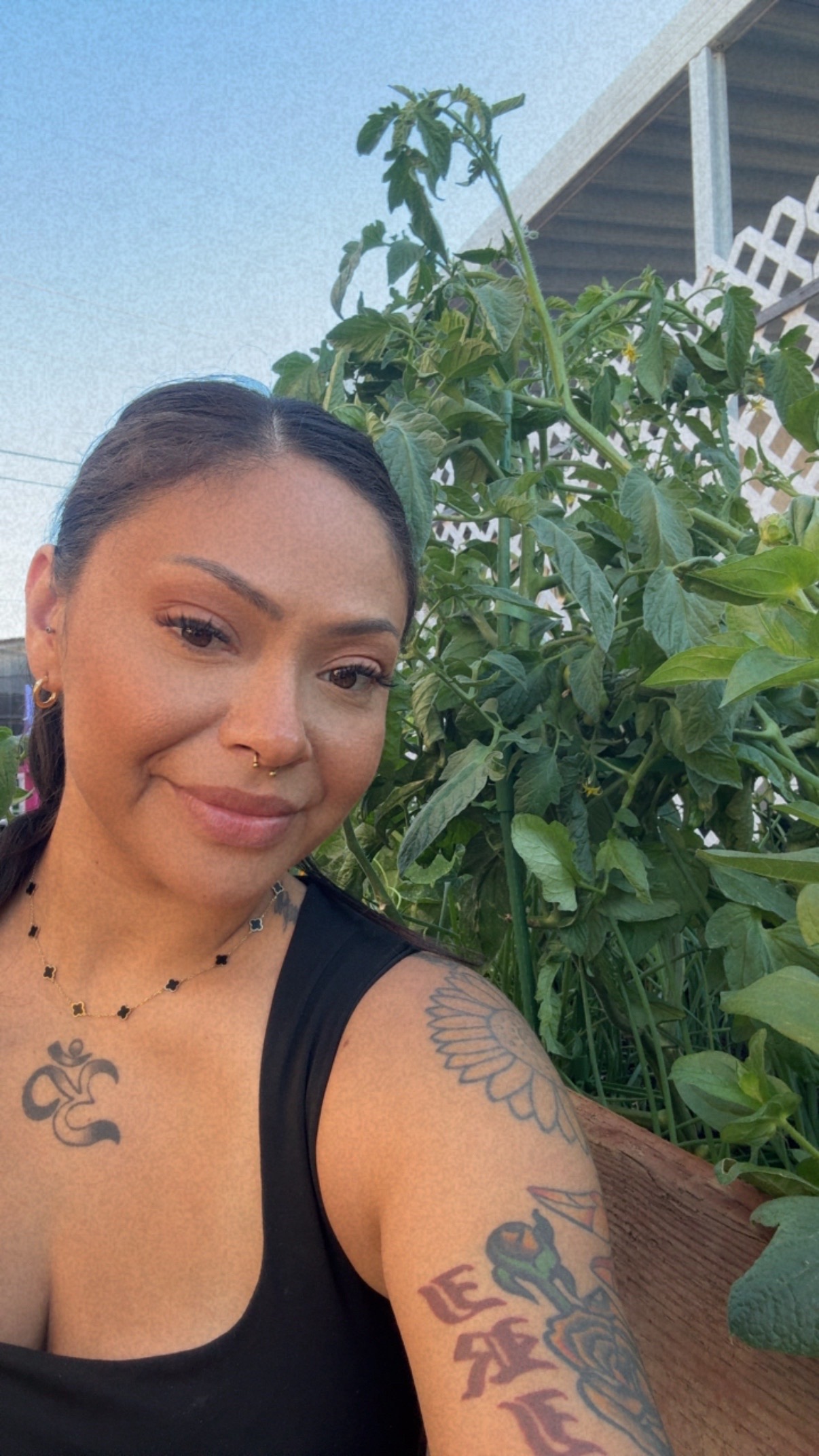 @N E L L Y 🌱