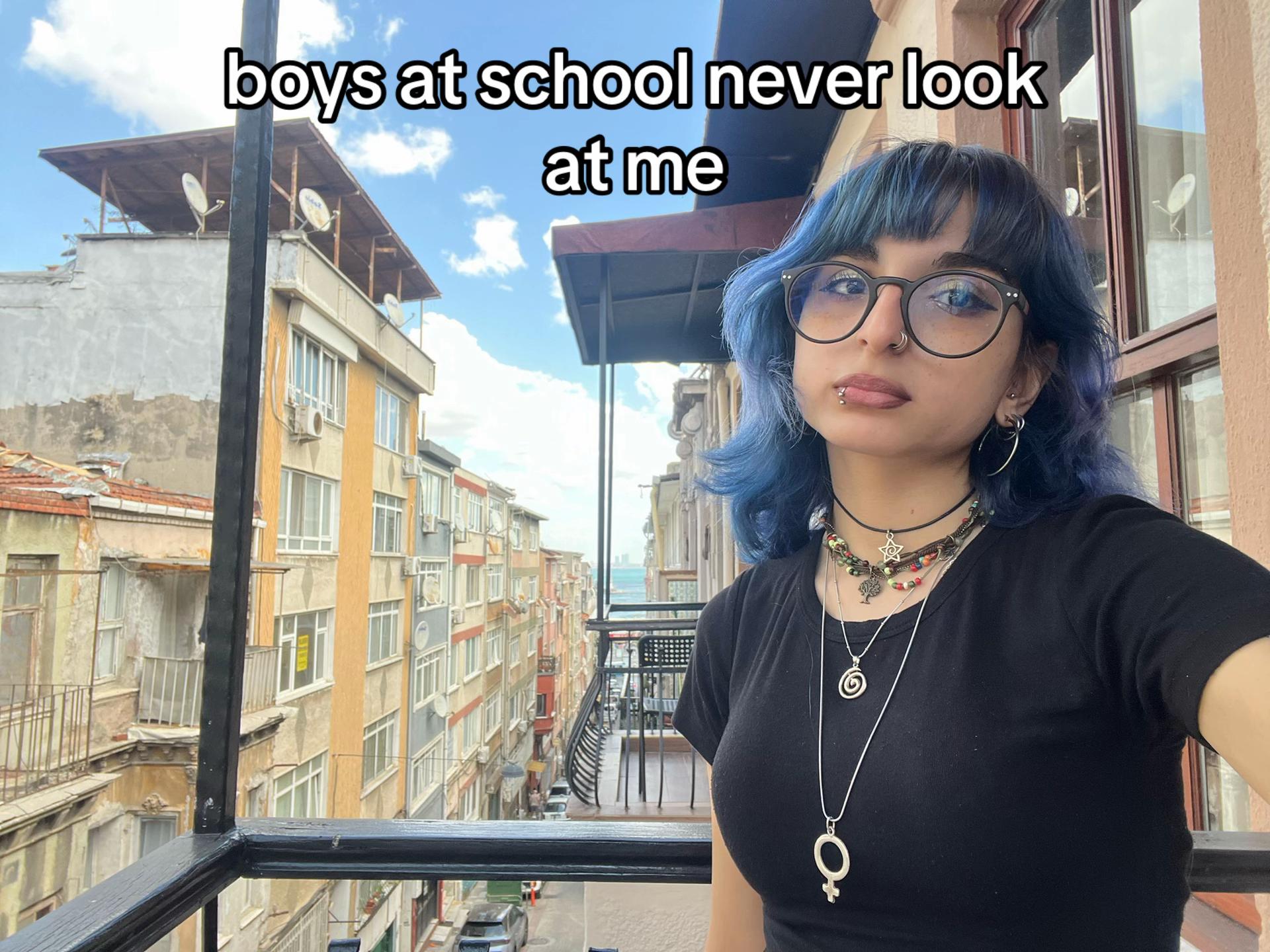 @mrv