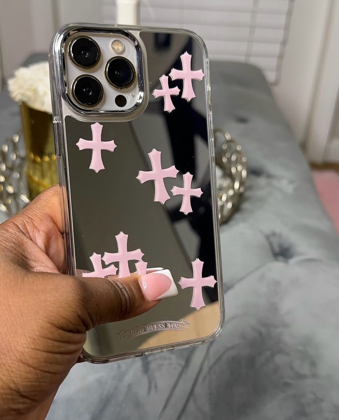 @hotgirlzphonecases